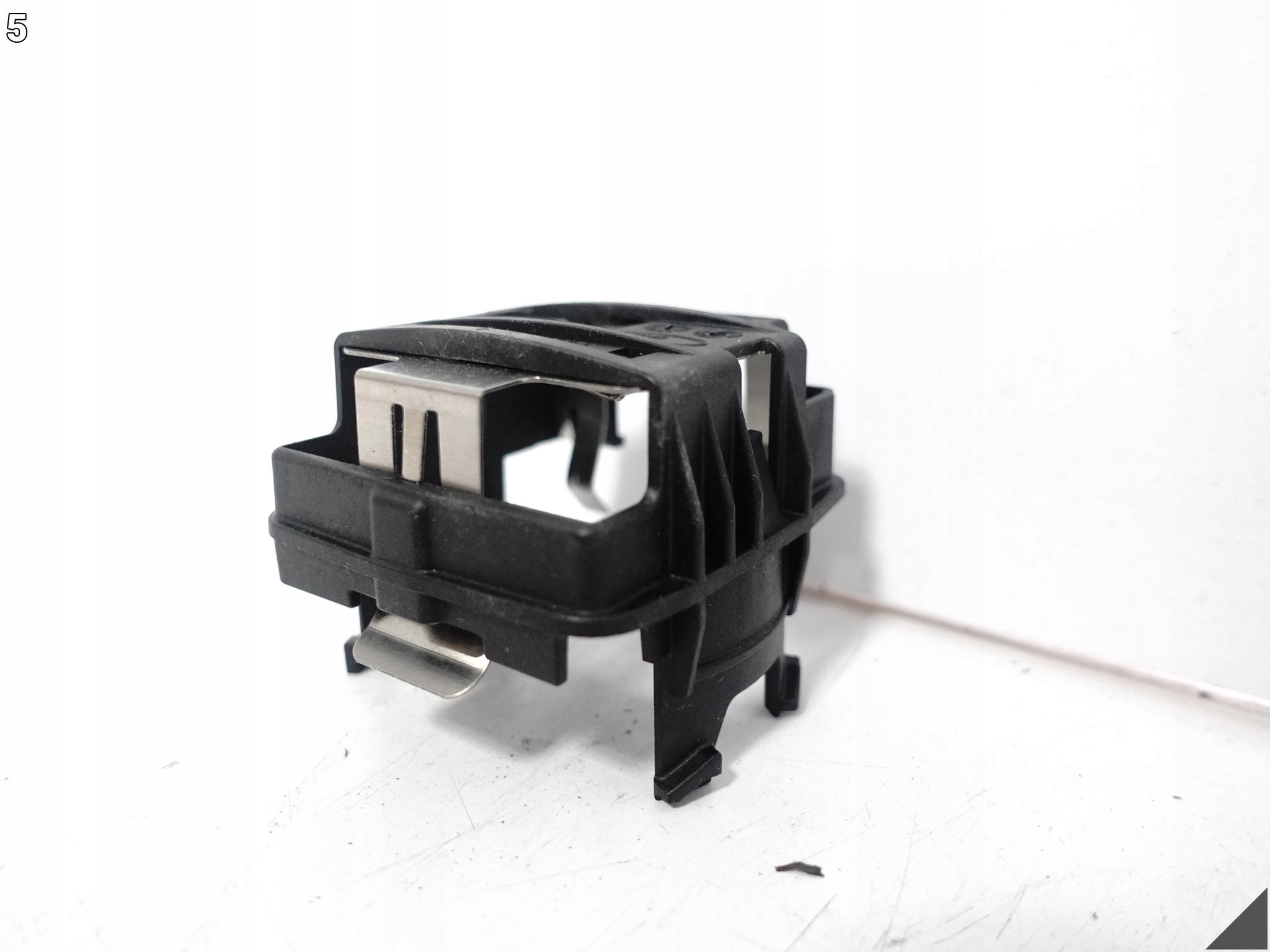 PORSCHE MACAN 95B ADAPTER holder KOSZYK ZAROWKI ZARNIKA XENON light ZKW