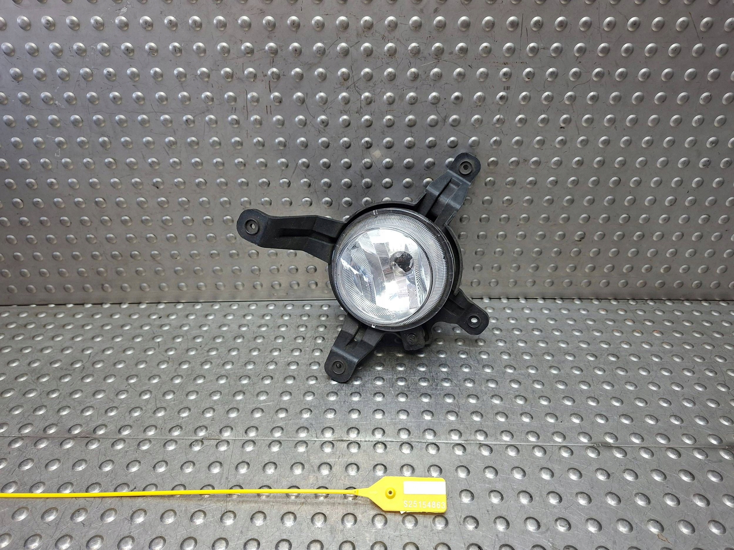 fog light front left HYUNDAI IX35 10-15 92201-2Y