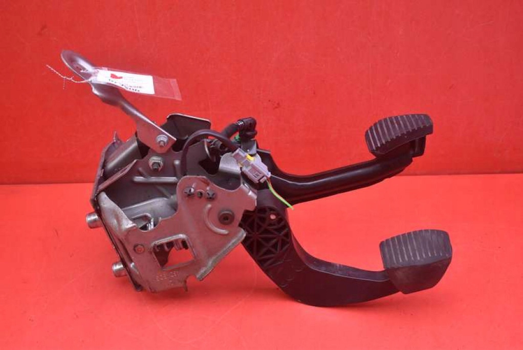 PEDAL pedale spojka brzda CITROEN C4 2 II B7 10-17