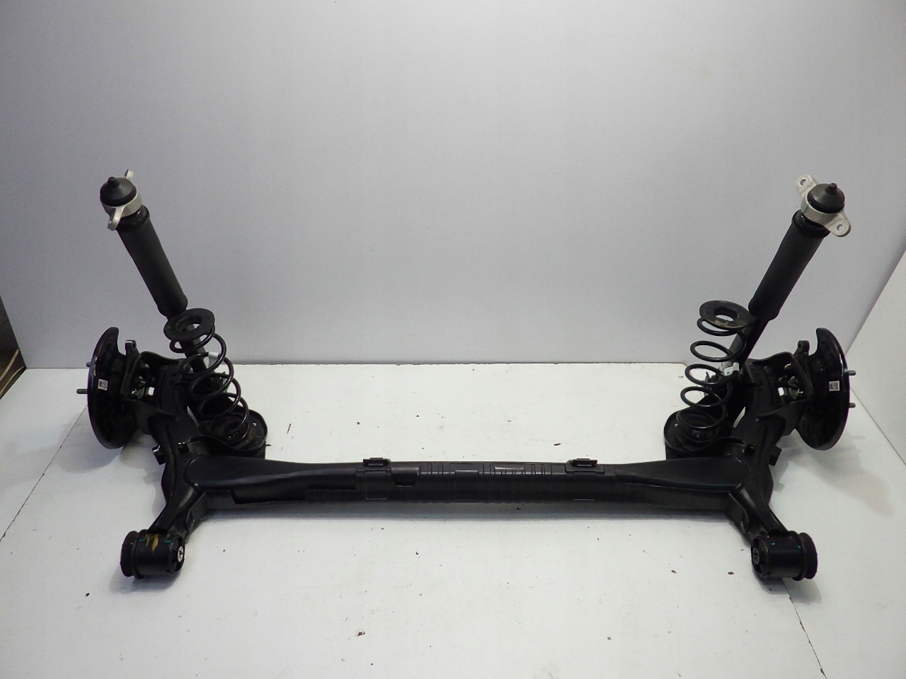 HYUNDAY BAYON 2022 2021 BELKA ZAWIESZENIA OŚ TYŁ TYLNA 55100-Q0500