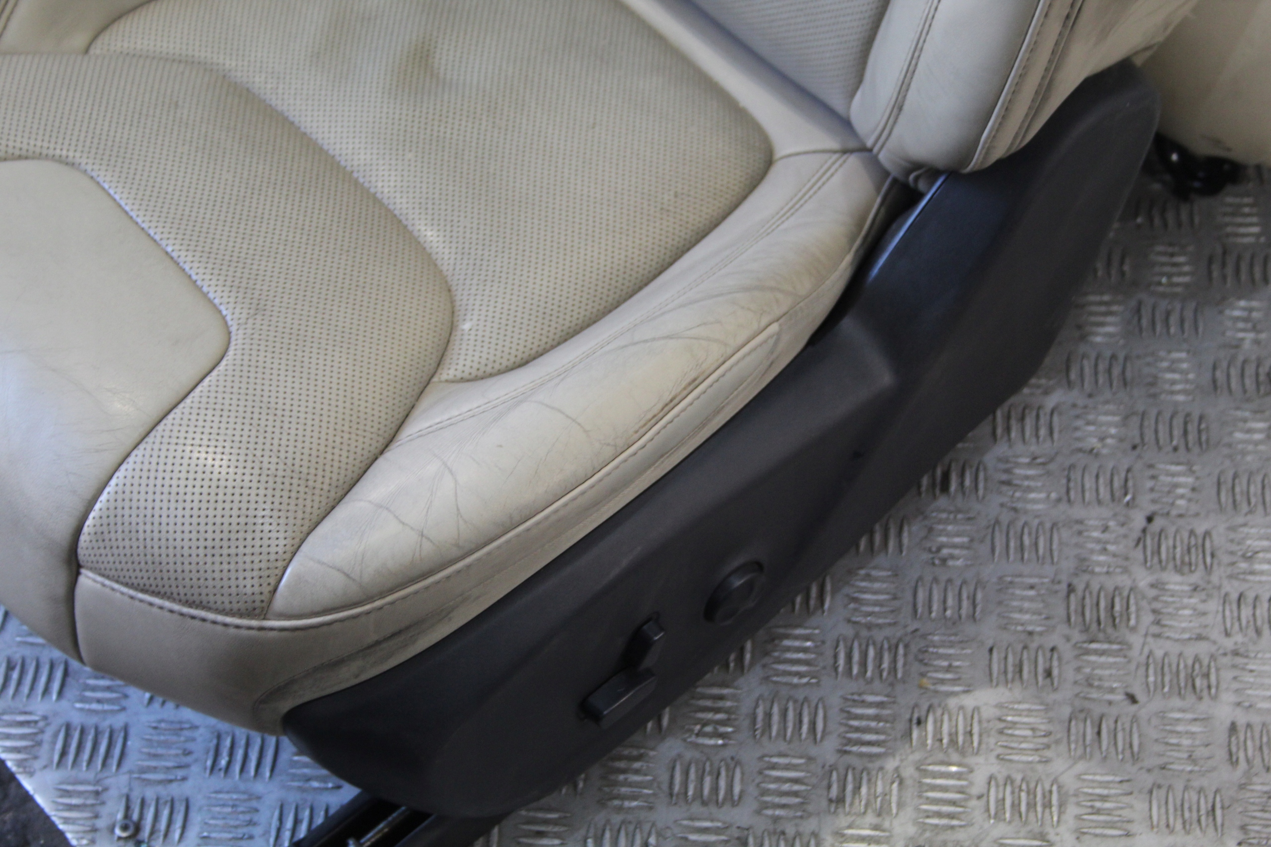 seats inner leather JEEP CHEROKEE KL