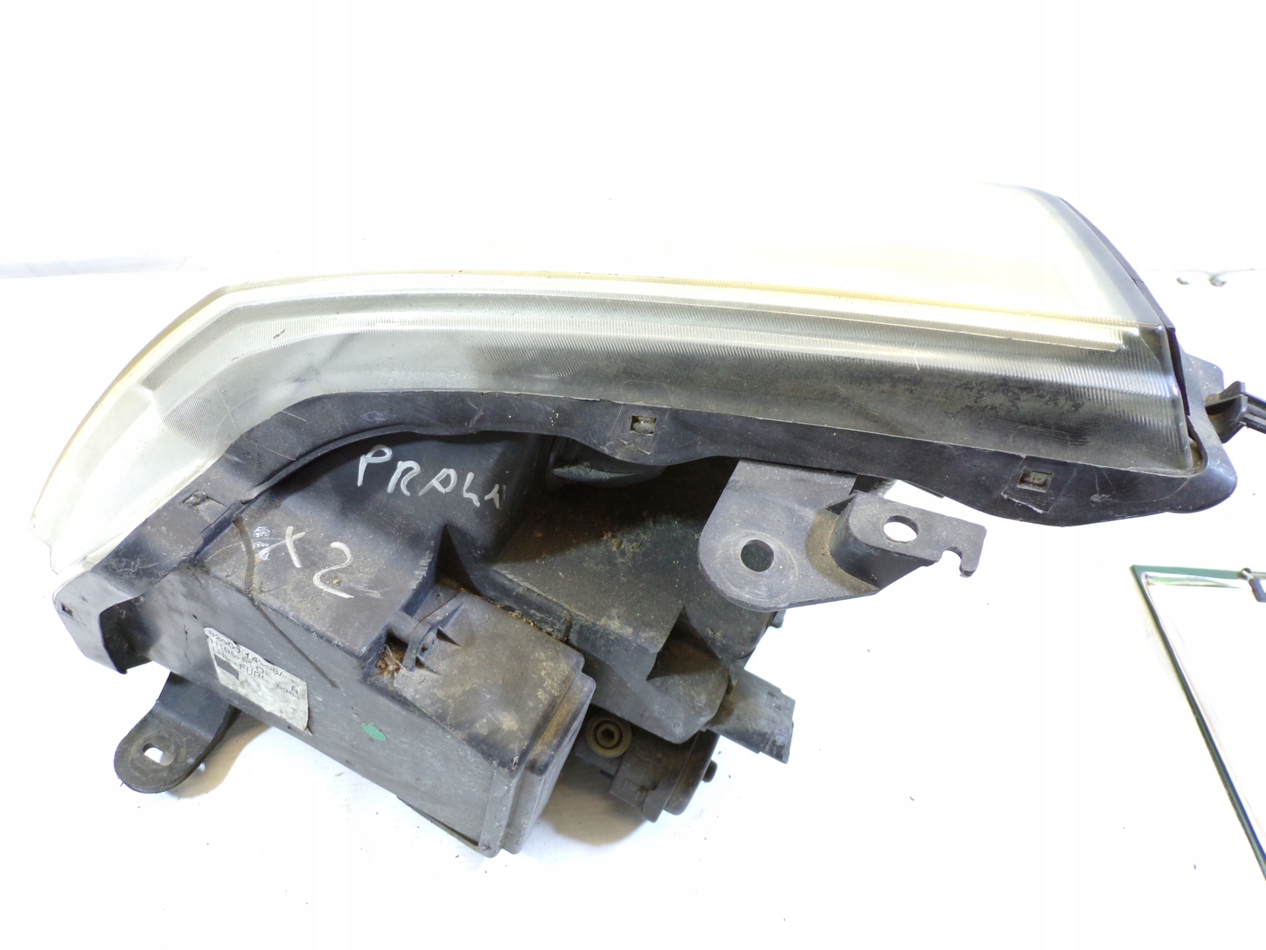 light front front right RENAULT VELSATIS XENON
