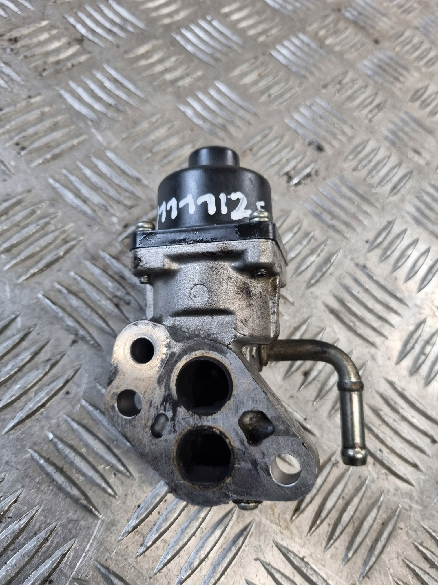 EGR valve MAZDA 5 1.8B