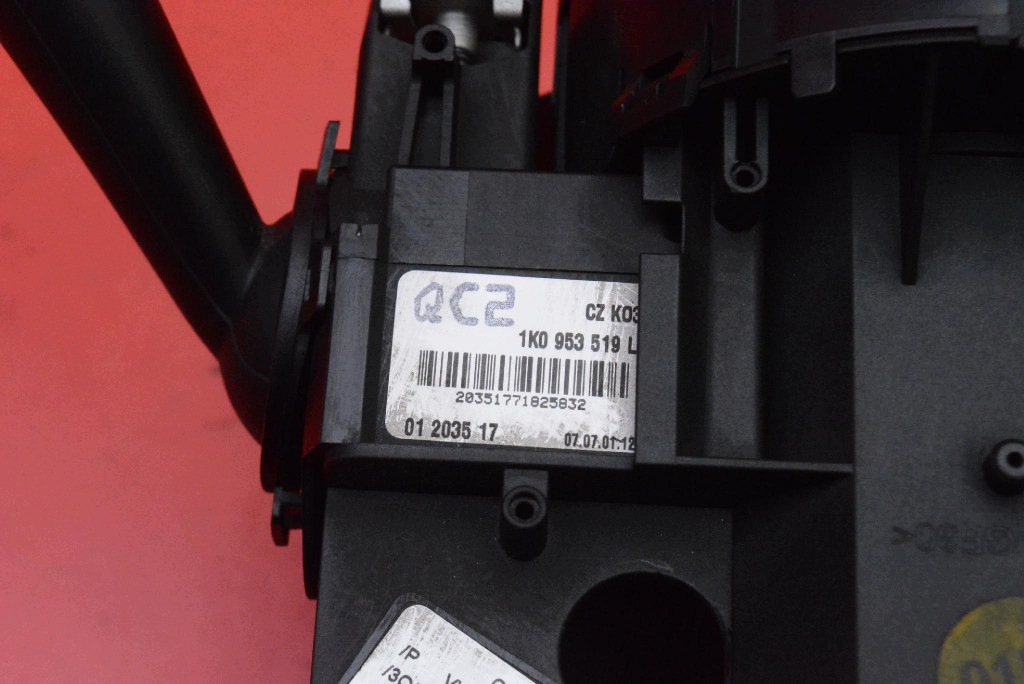 commande levier commodo sous volant PAJAK 1K5953503EL VW JETTA 5 V berline 05-11
