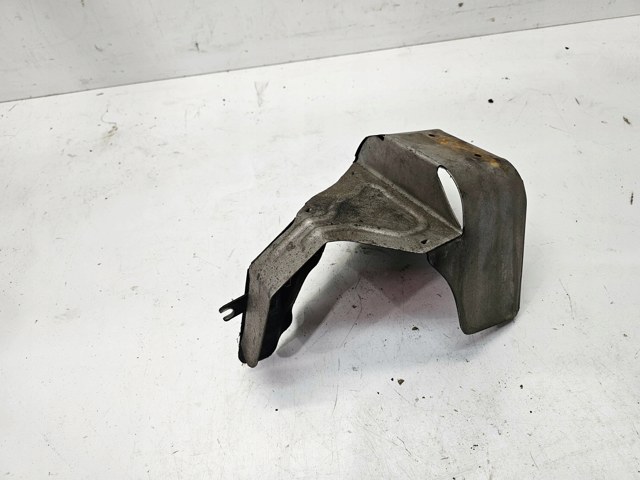Blende Abdeckung TERMICZNA turbo AUDI A6 C6 Q7 4L 059145325AA