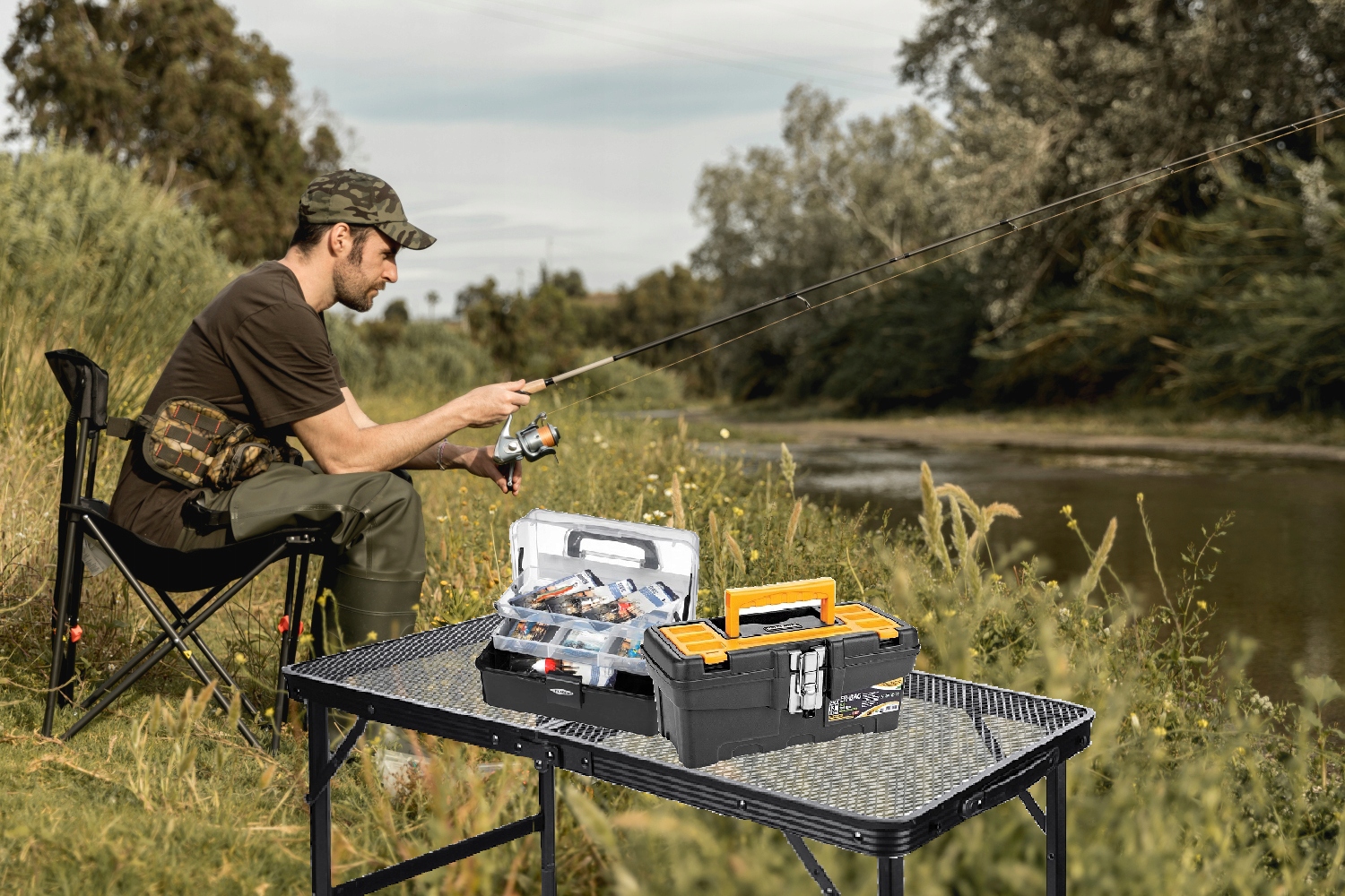 STÓŁ STOLIK CATERINGOWY TURYSTYCZNY składny REGULOWANY ALUMINIOWY 80x40 cm Materiał stelaża aluminium