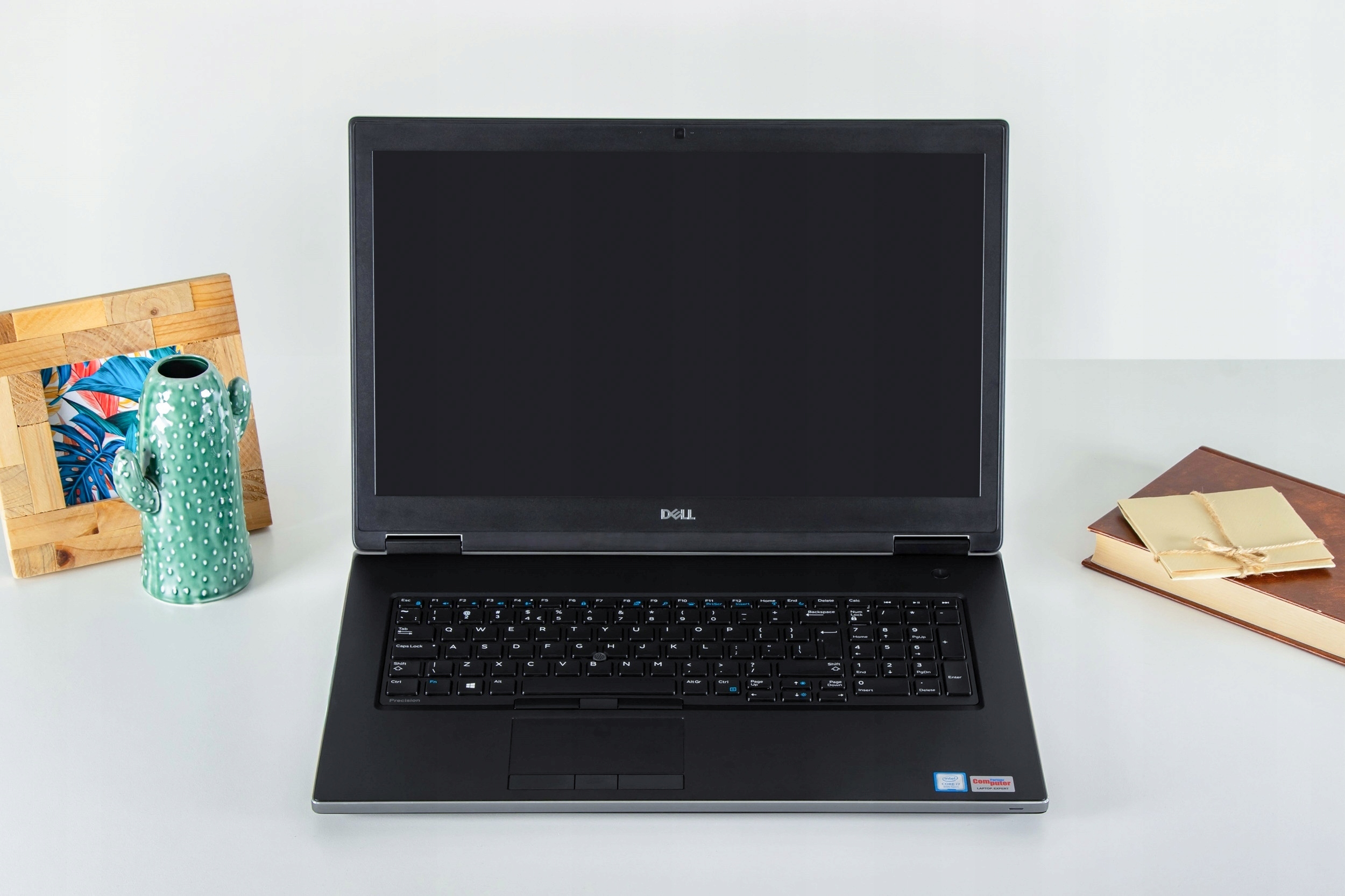 DELL Precision 7740 i7 HEXA CORE 17' FHD IPS 16GB 1TB SSD RTX5000-16GB W11 Stan opakowania zastępcze