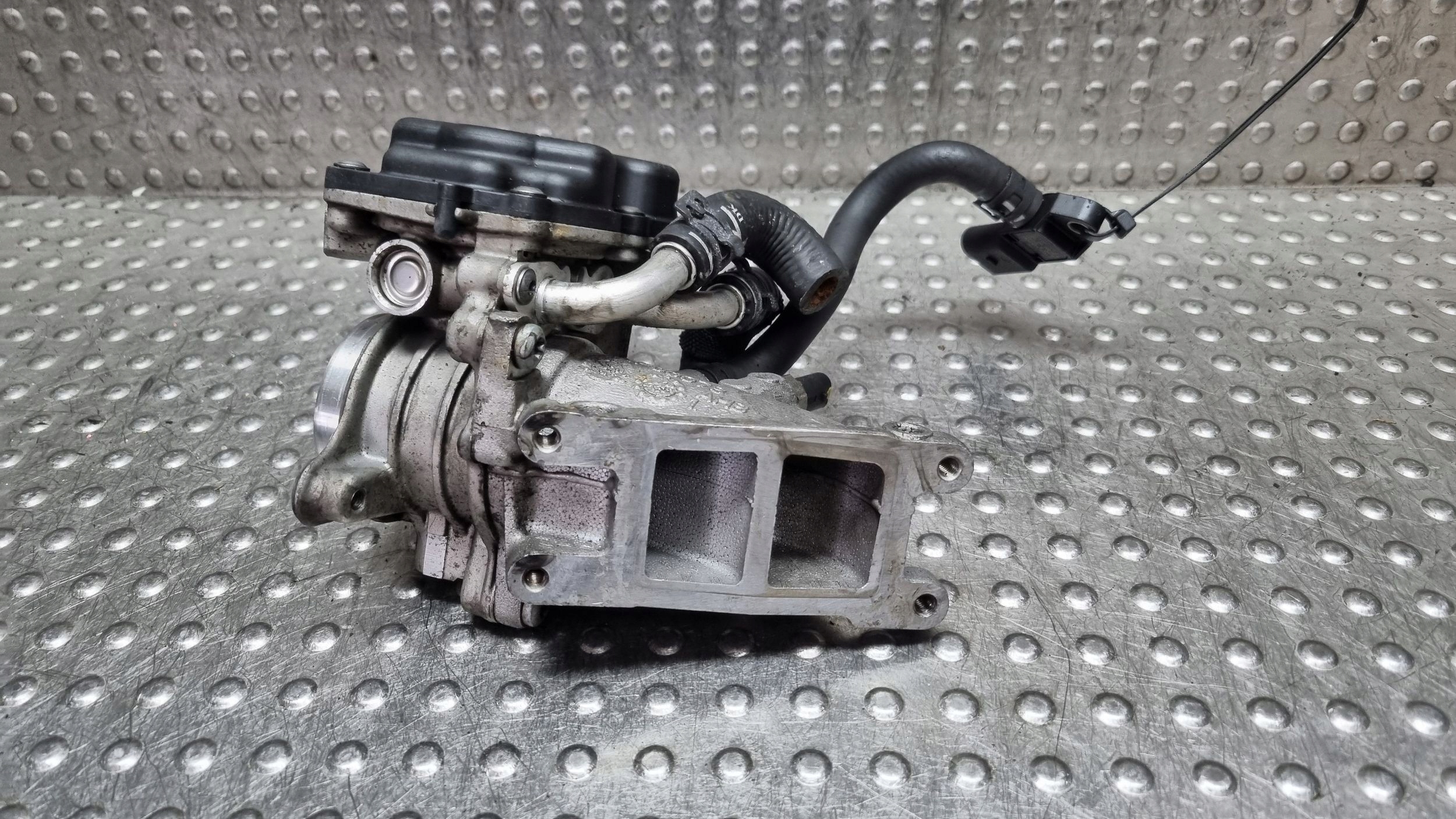 Valvola a farfalla 04L128059AA VW CADDY 2K PASSAT B8 SUPERB III RAPID 2.0 TDI