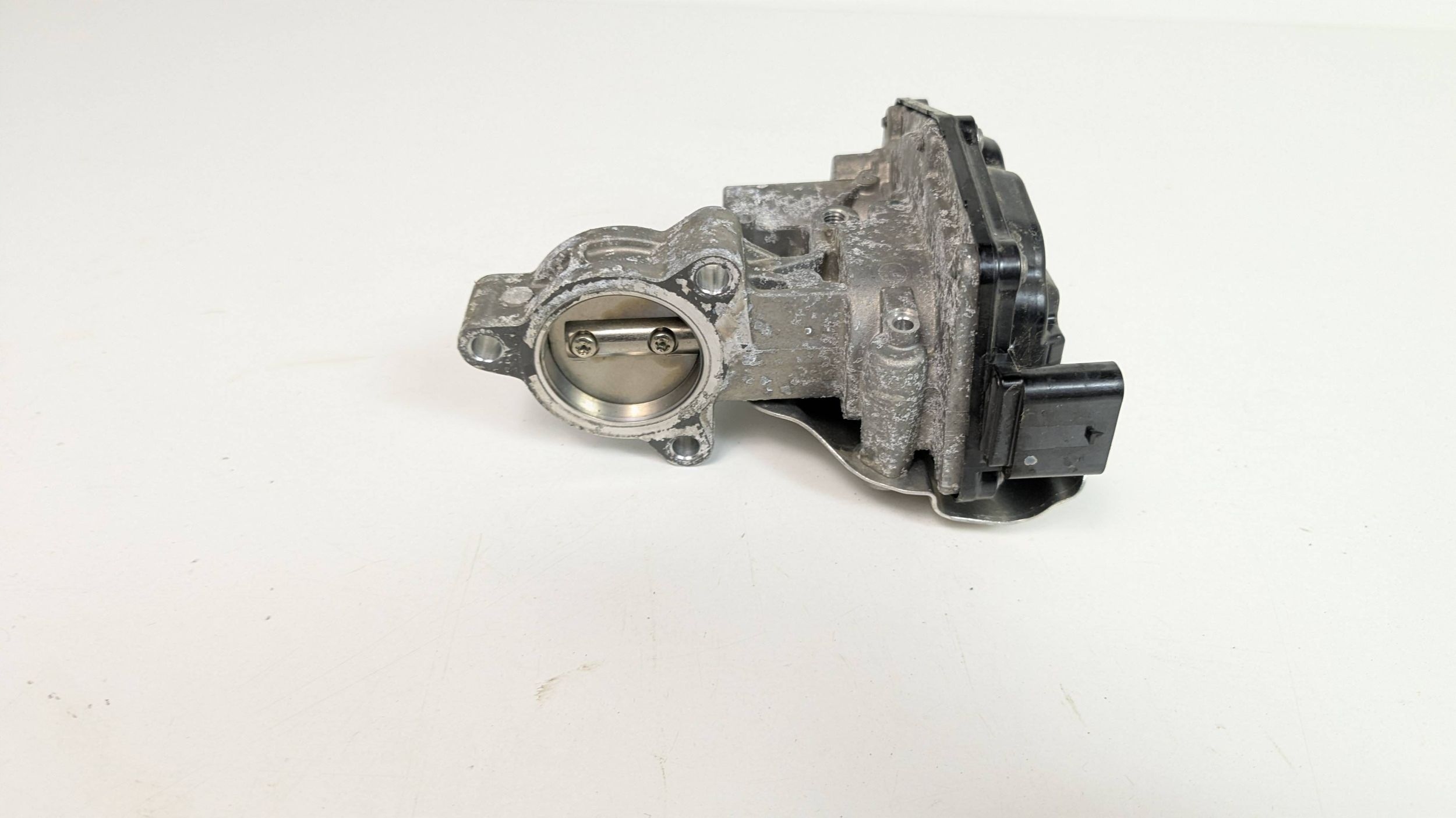 BMW X4 G02 G01 8475154 EGR valve B57D30T2 M40D