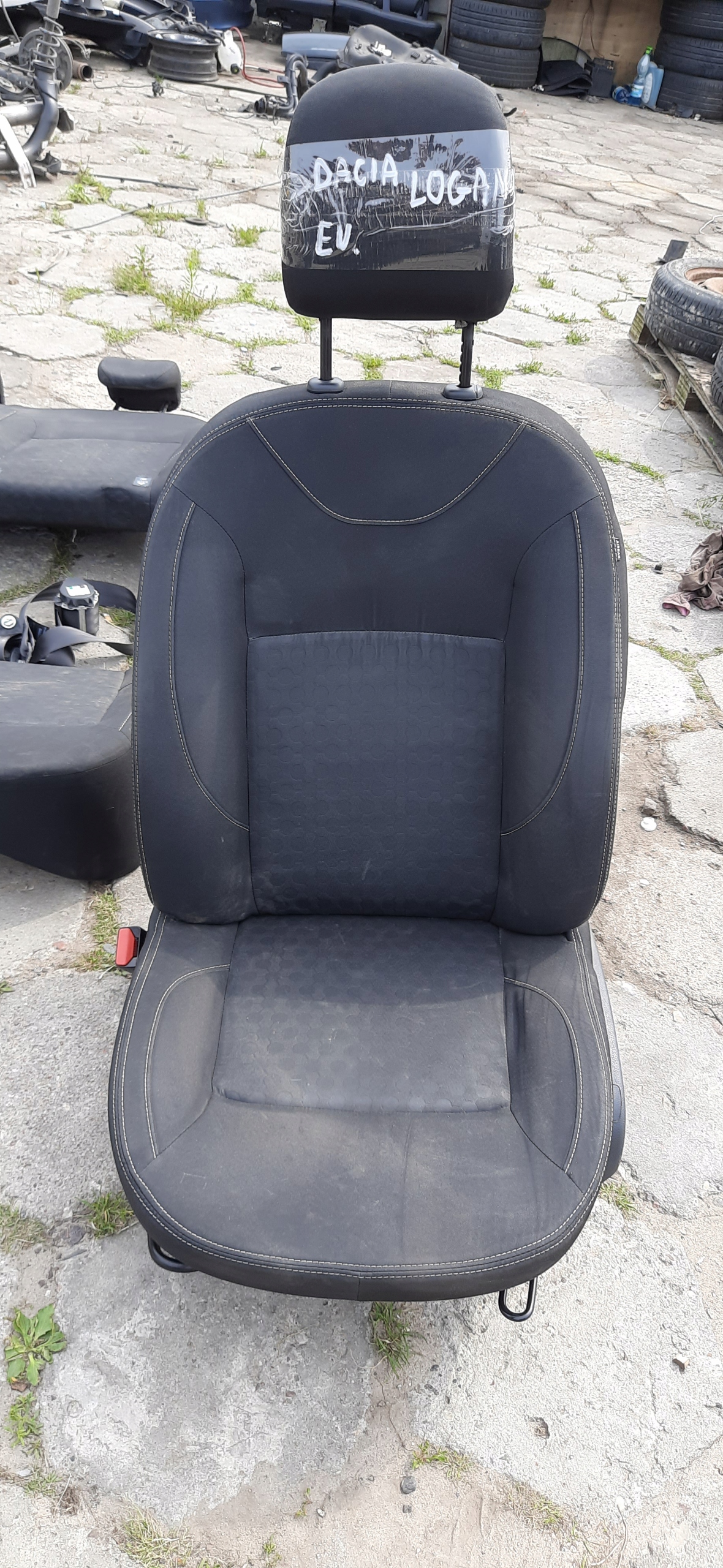 кресла диван ремни Dacia LOGAN II