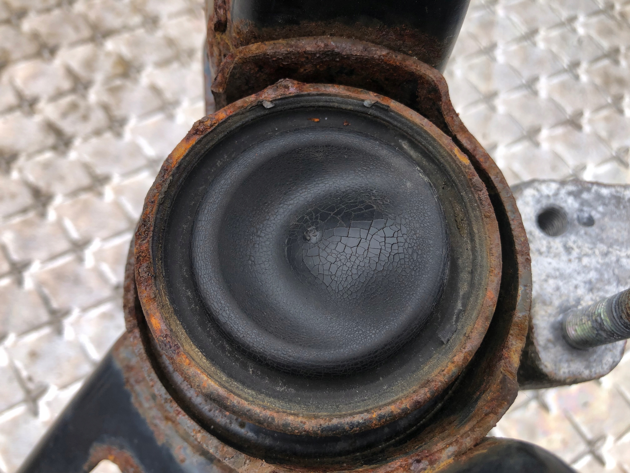 Supporti motore usato TOYOTA AURIS e