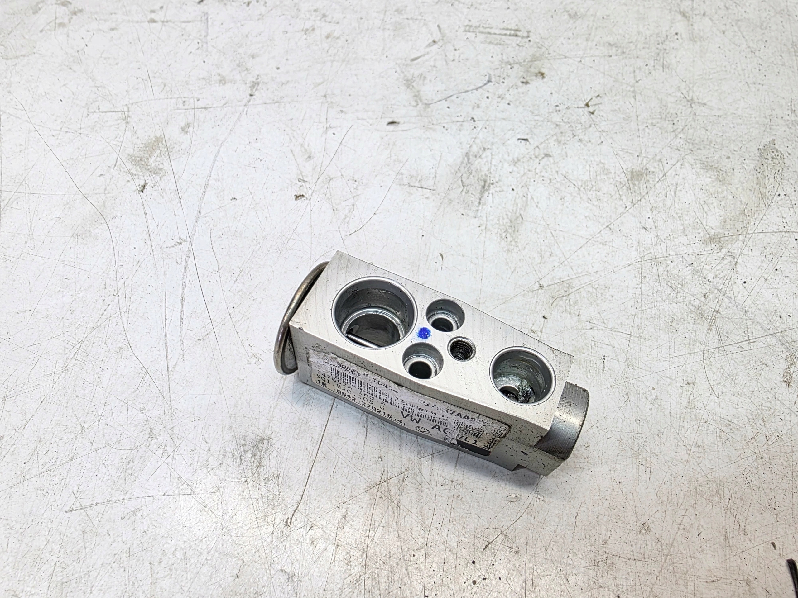 Sensor ROZPREZNY klimaanlage AUDI A3 8V 5Q1820103G