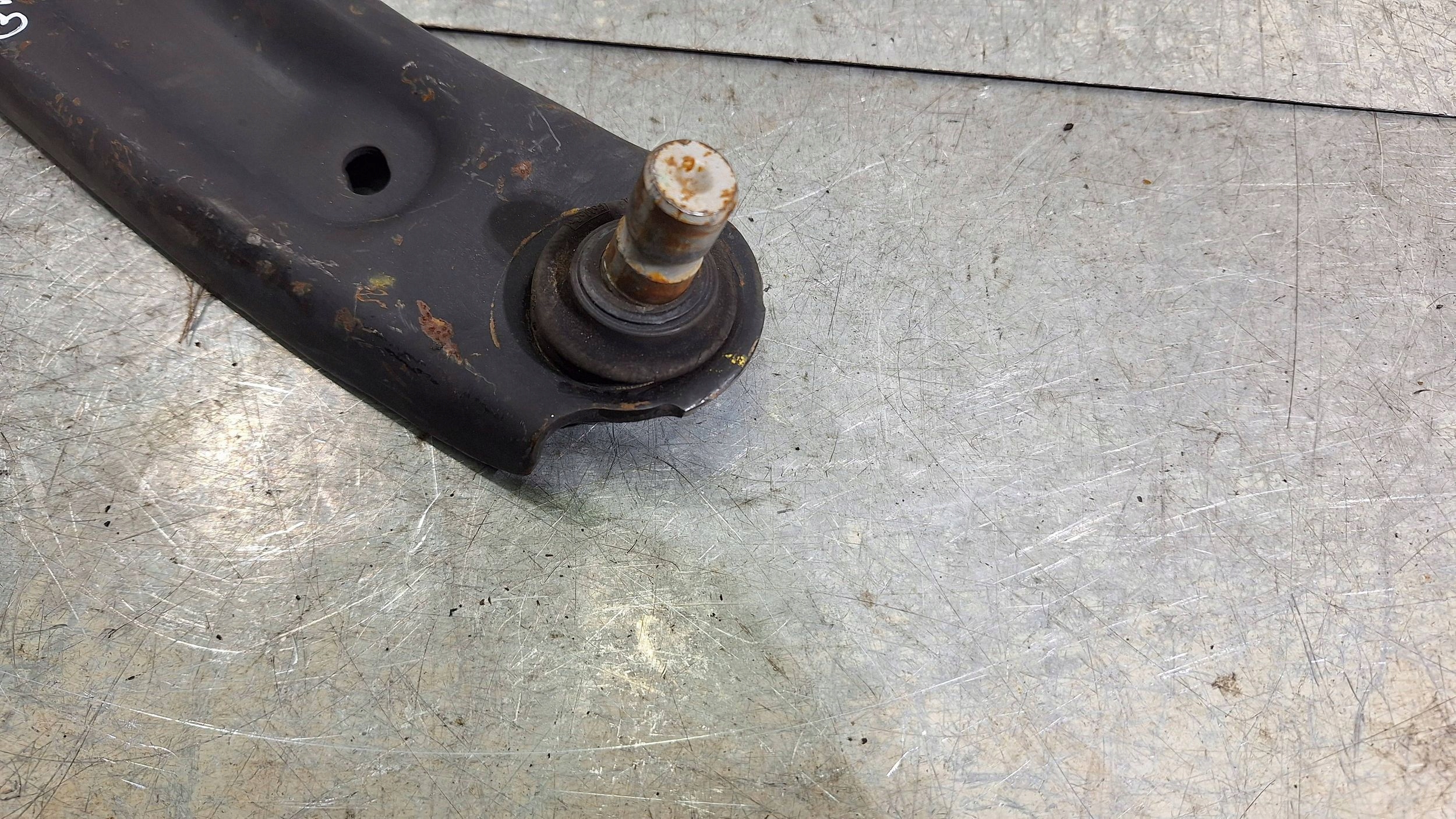 arm left front GN15-3051-BA FORD ECOSPORT MK2 2018