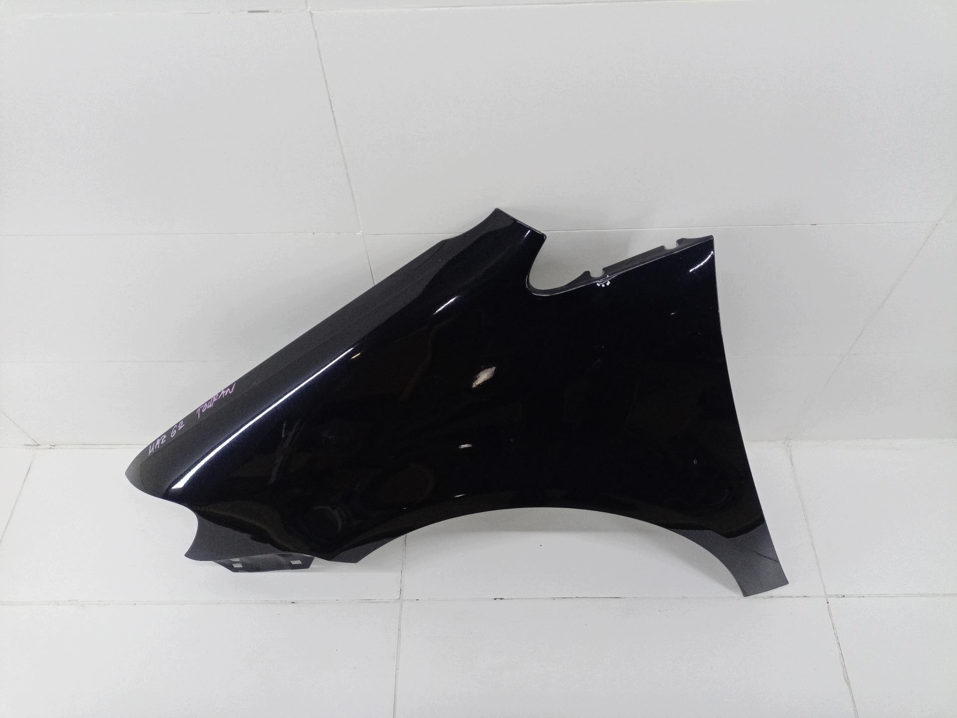 fender front left side Volkswagen Touran facelift 2010