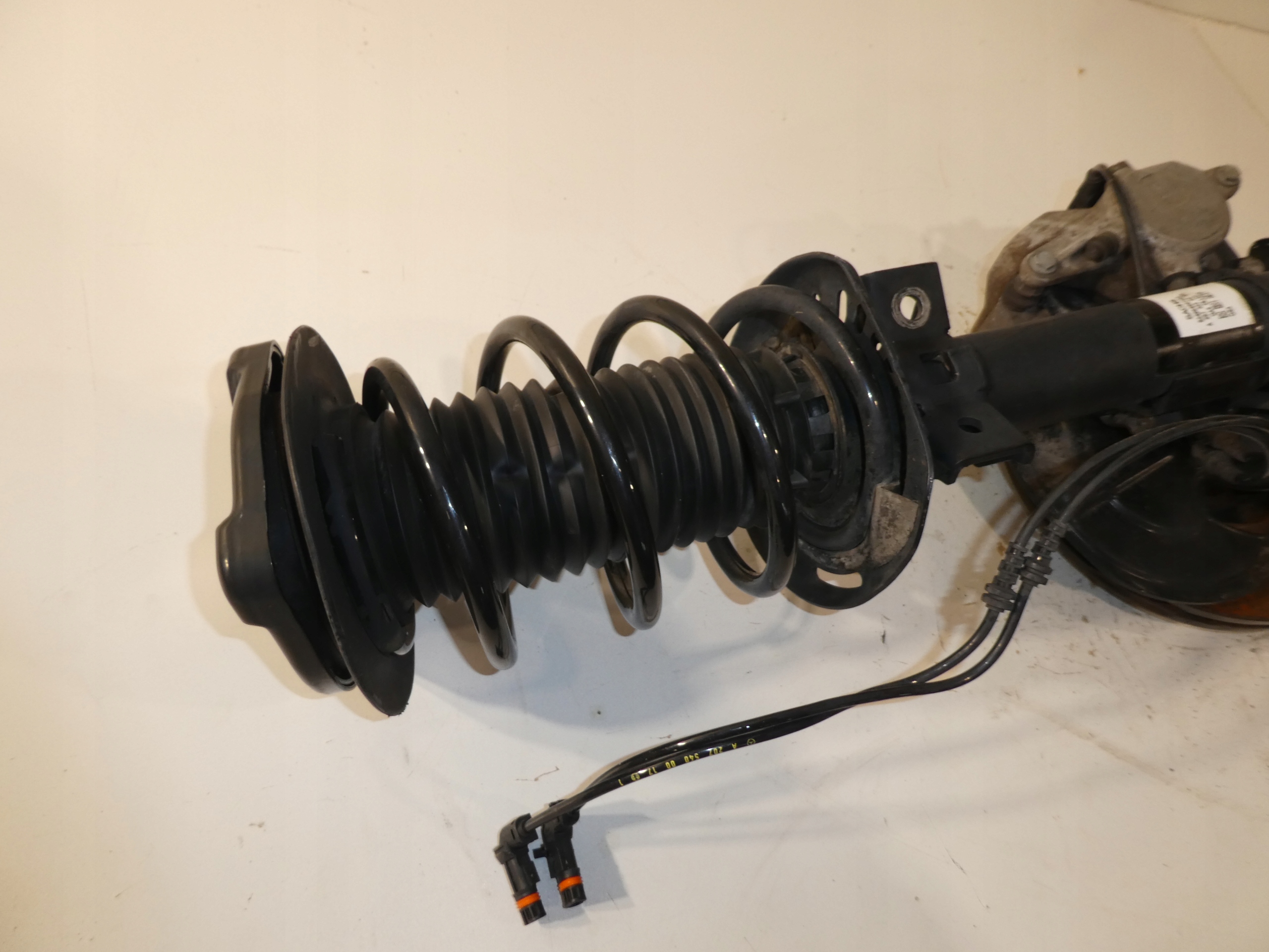 McPherson swing shock absorber MERCEDES W207 A2073204638