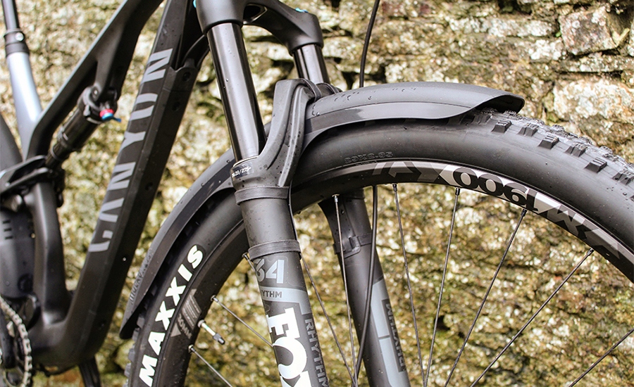 Błotnik Rowerowy MUCKY NUTZ MugGuard Long Enduro Trail Downhill Model MugGuard Long