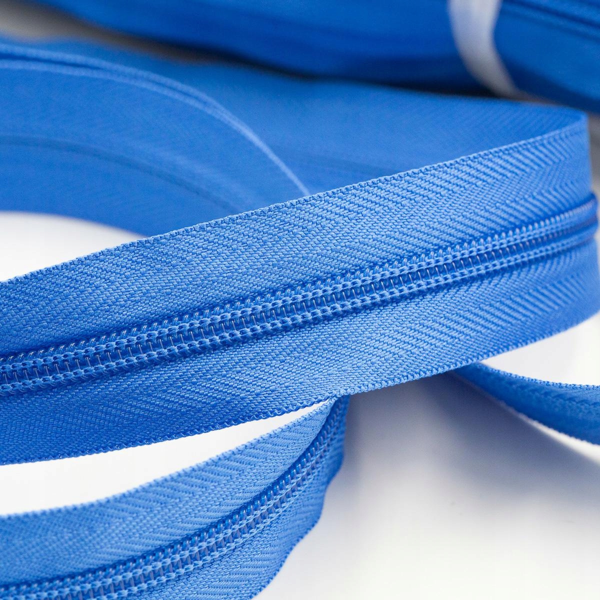 Páska zipová modrá 5mm/200mb