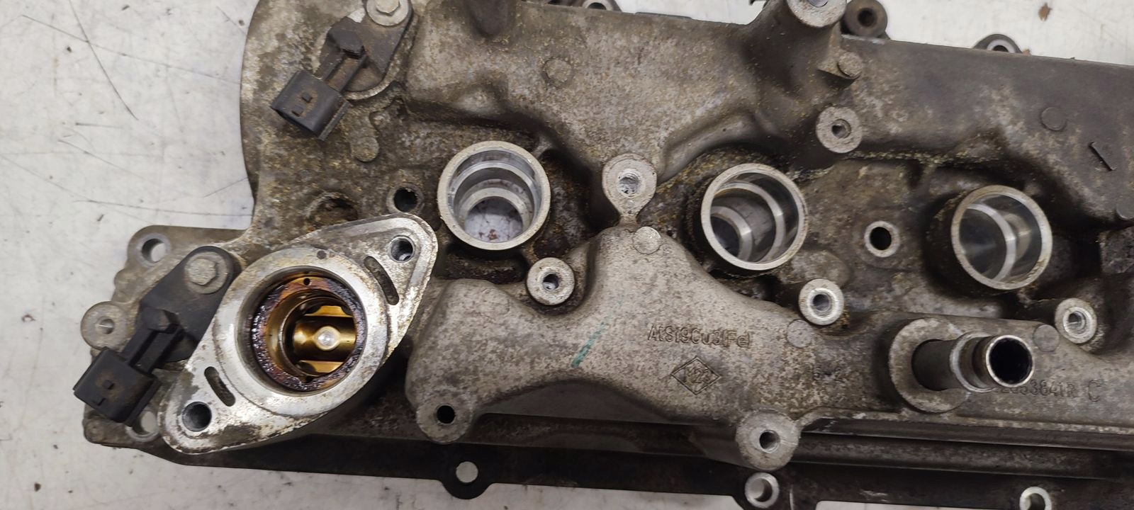 Abdeckung der Ventile Renault Megane IV 1,2 TCE TEGNE