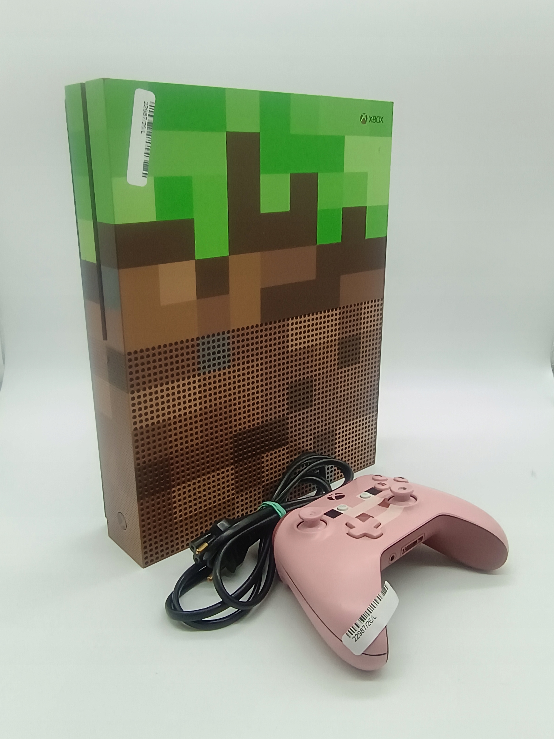Konsola do gier Microsoft Xbox One S 1 TB wielokolorowa z Minecraft