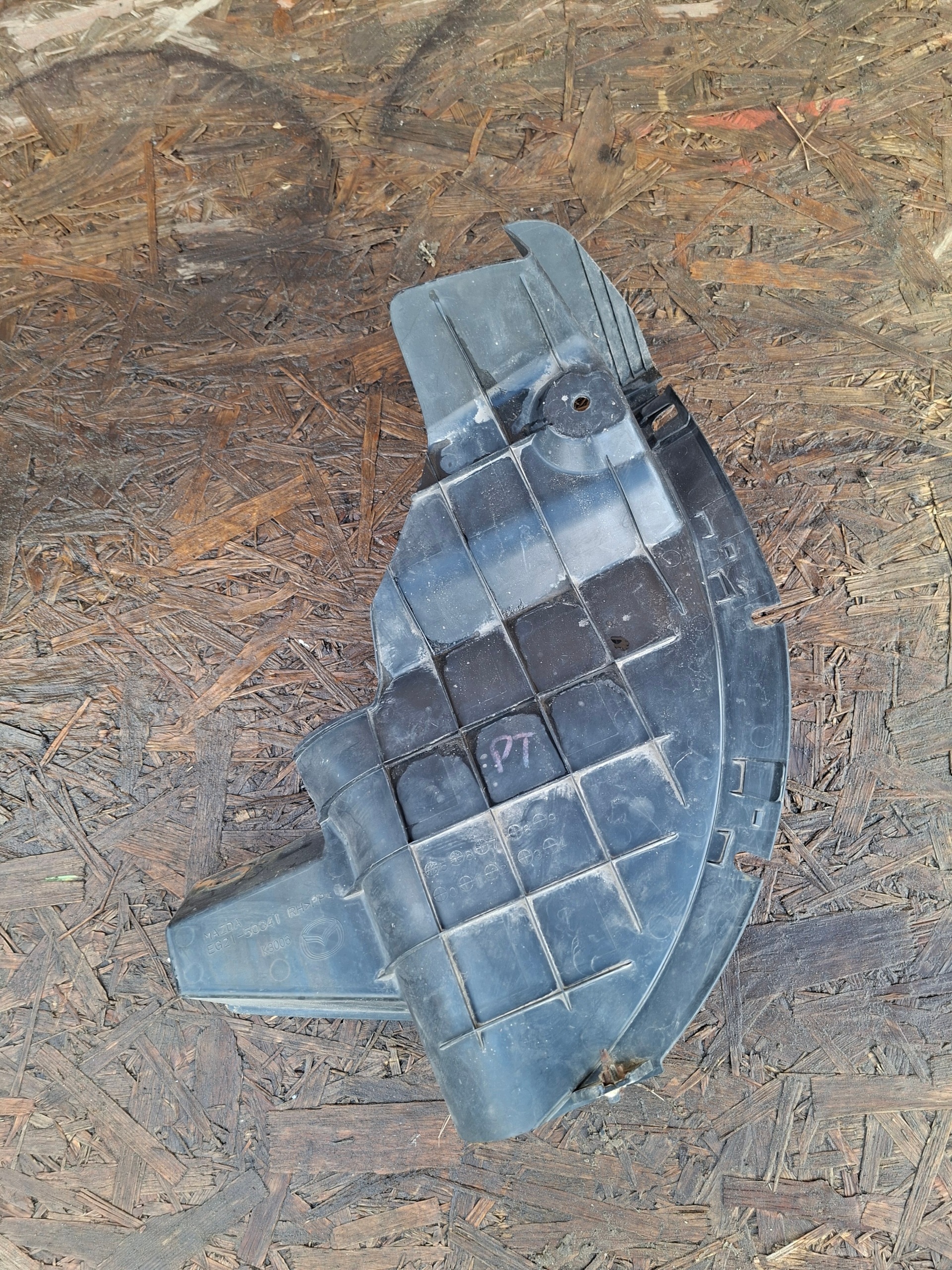 cover below bumper rear part rear right MAZDA CX-7 EG2150341