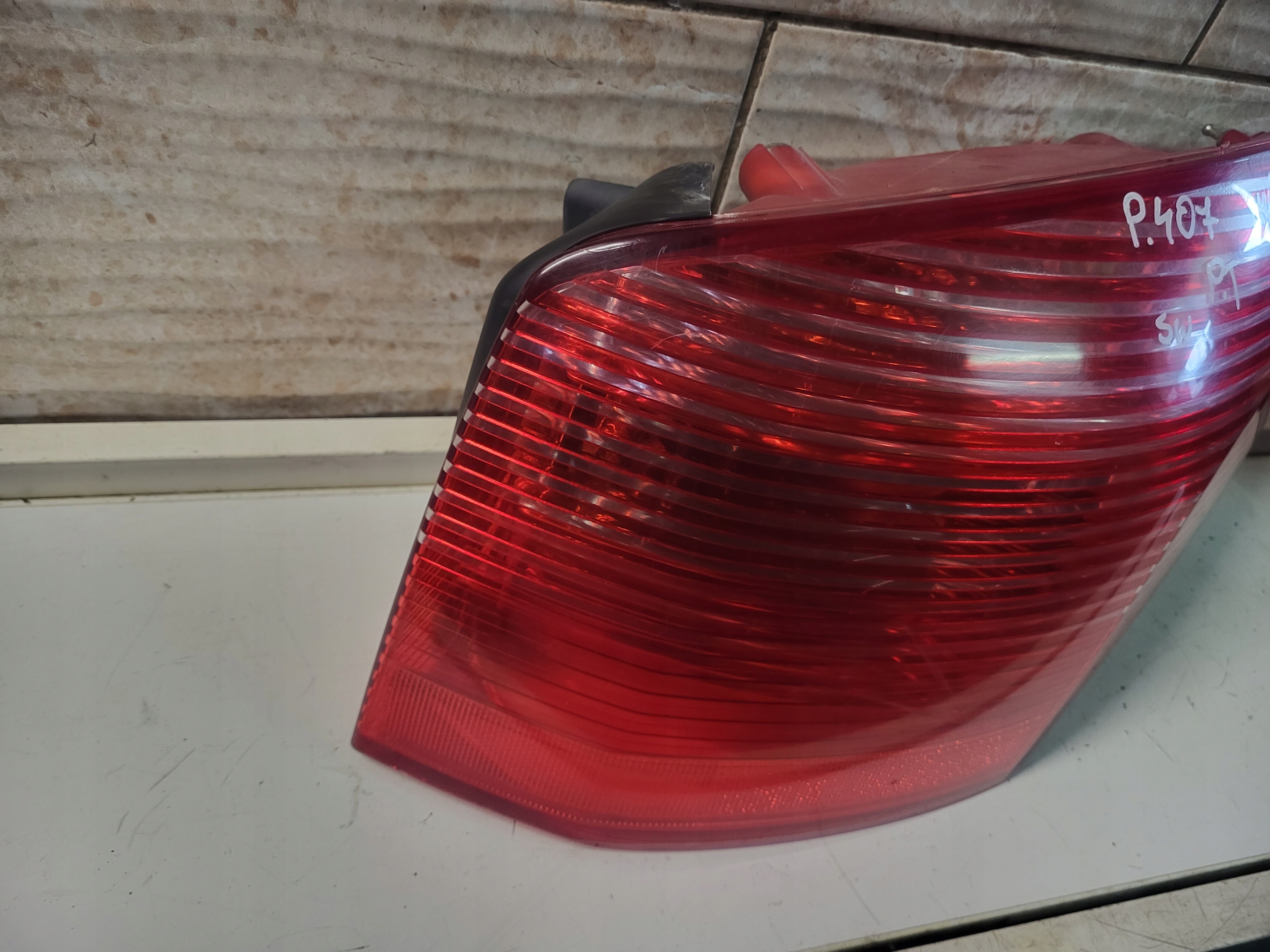 light right front PEUGEOT 407 SW KOMBI