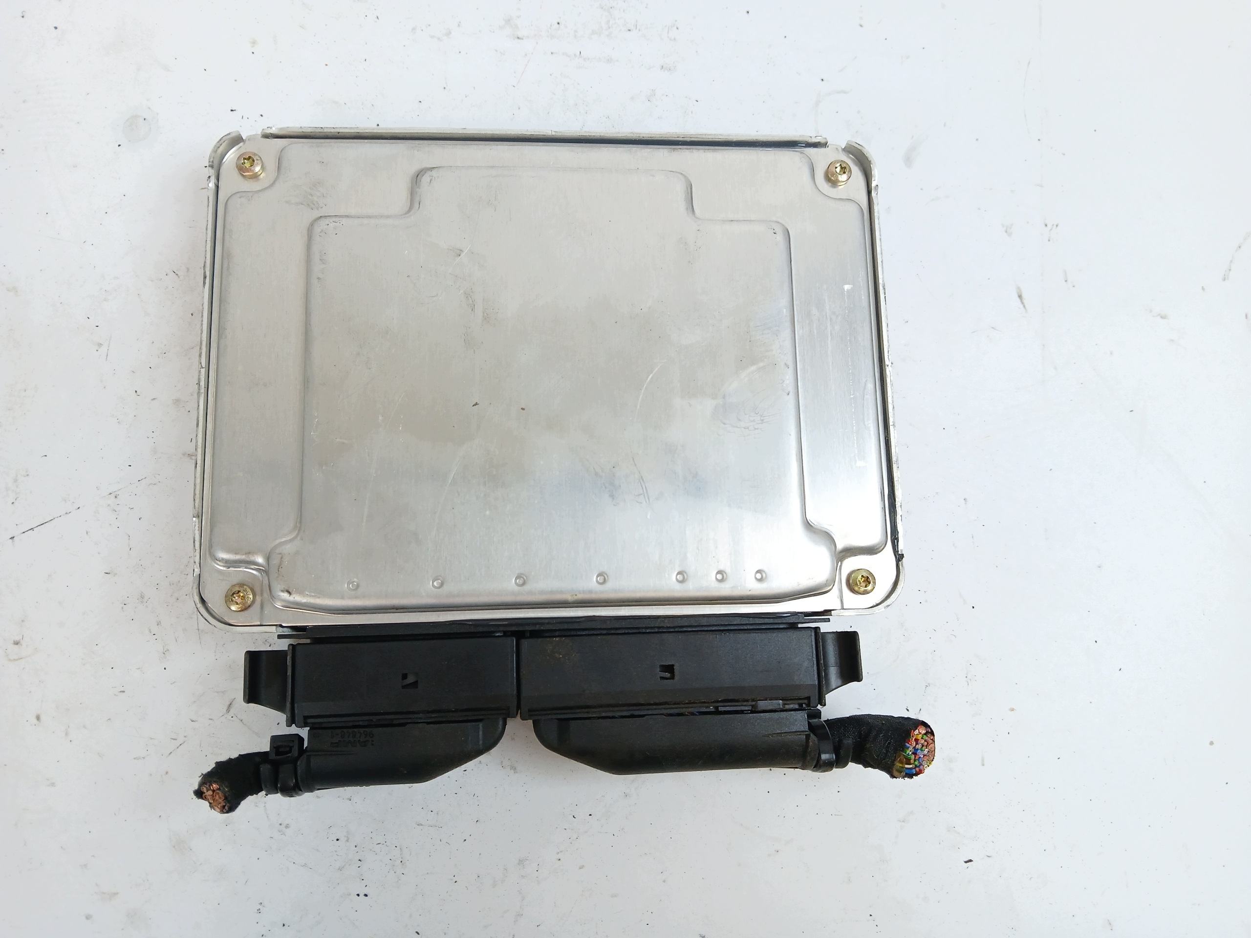VW PASSAT B5 1.9 TDI unité de commande électronique uce moteur 038906019CE