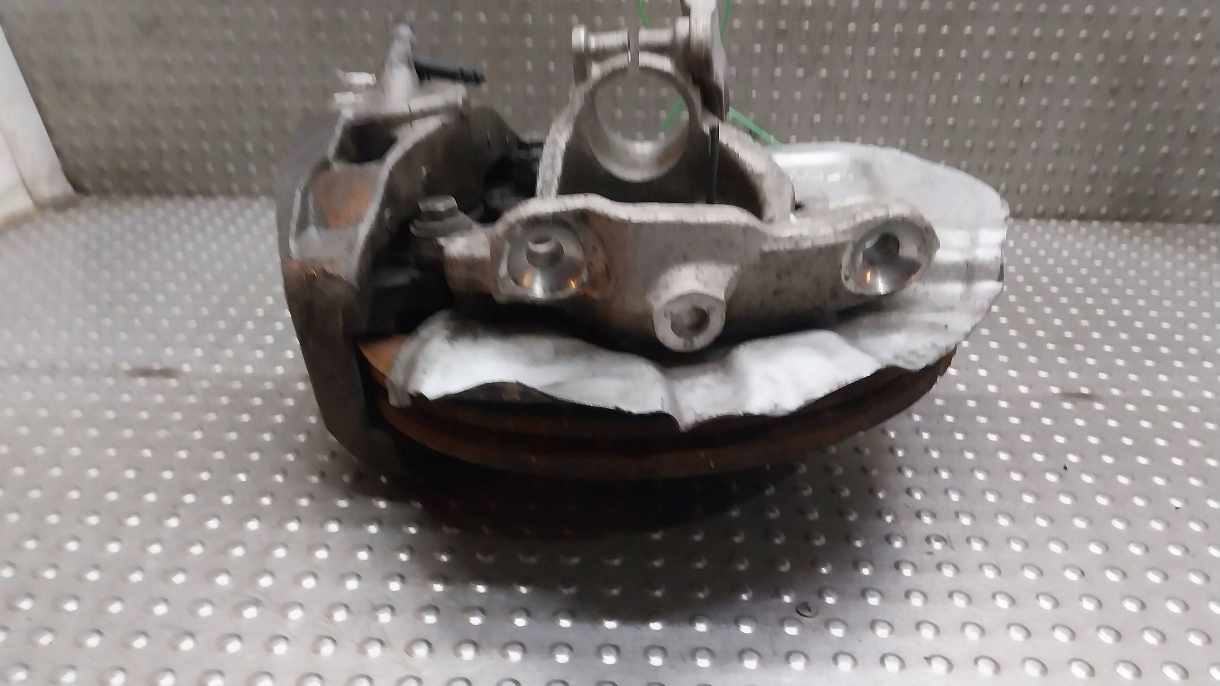 otoč čapu strmeň ľavý predok KPL 6760953 BMW E60 E61