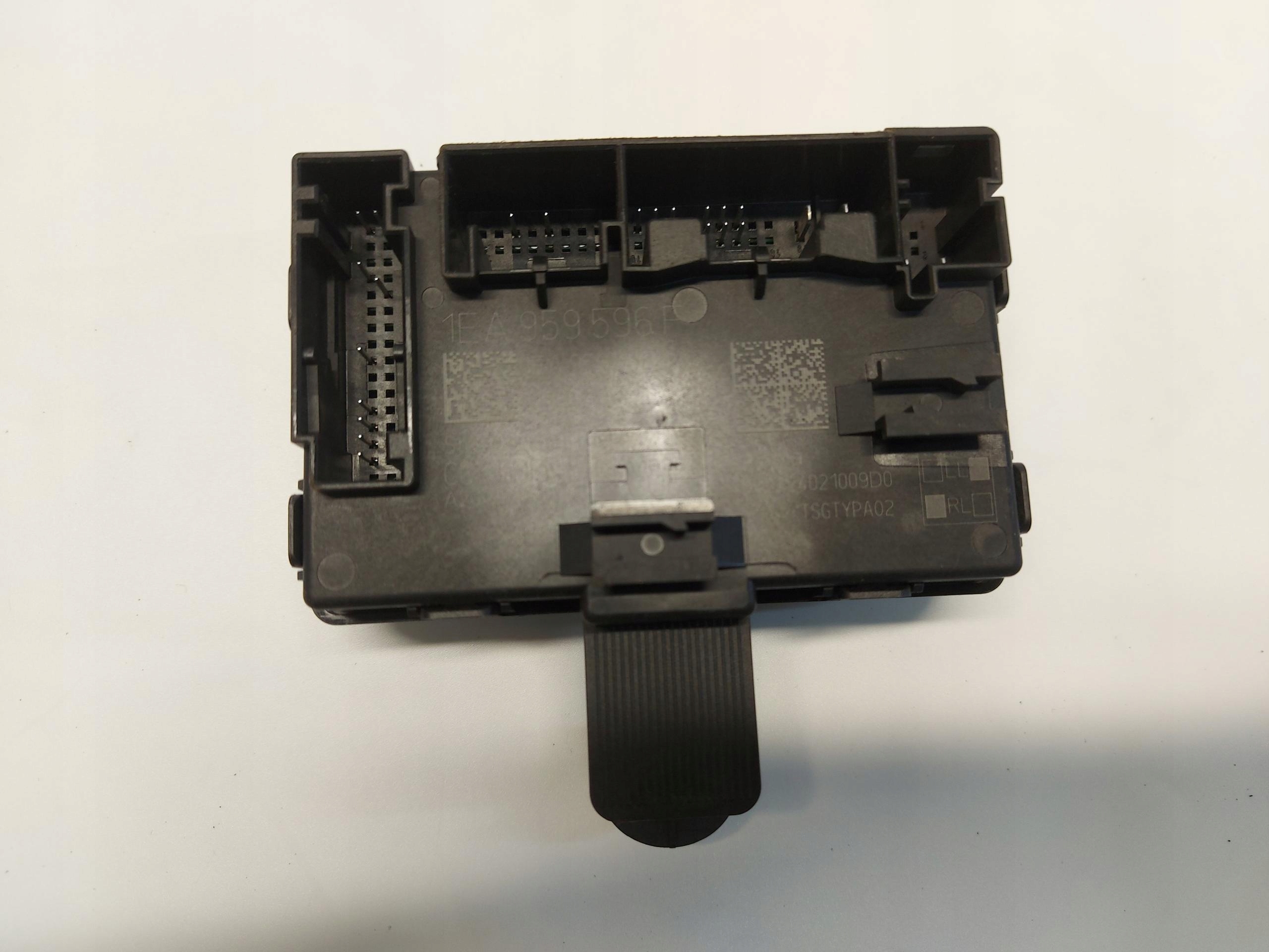 VW ID4 11A , 2024r module control unit door left rear part 1EA959596