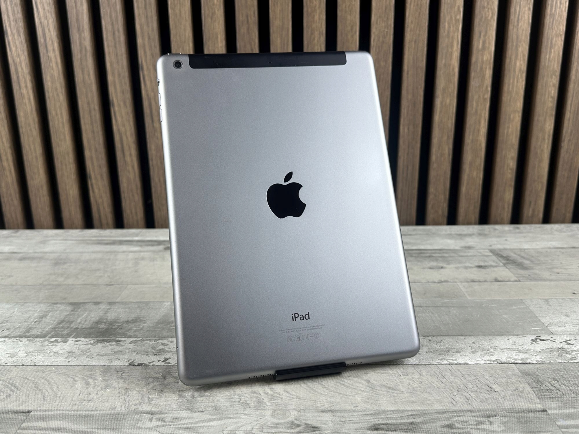 Tablet Apple iPad Air 9,7