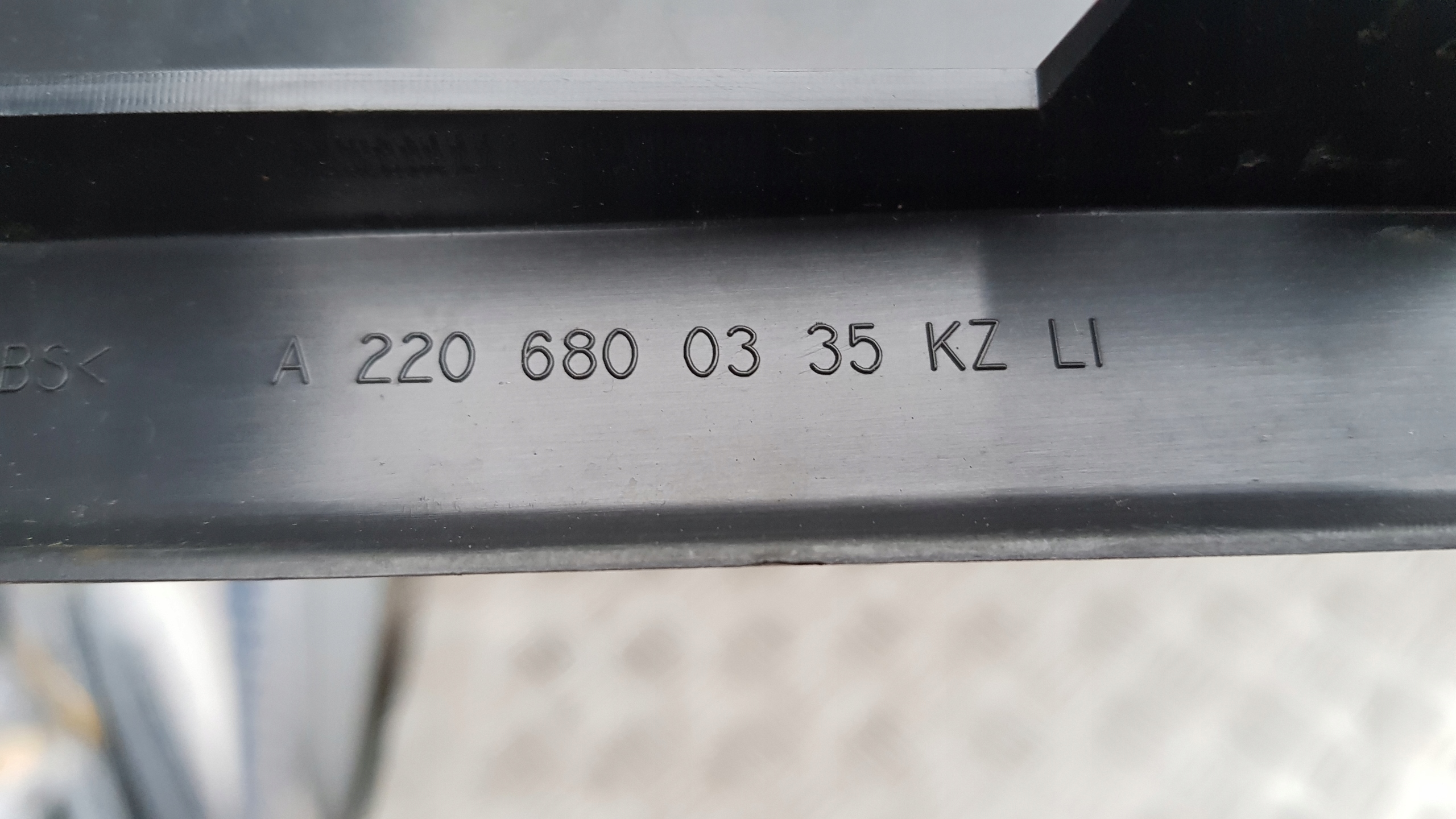 MERCEDES W220 moulding cap of the threshold threshold rear part left right