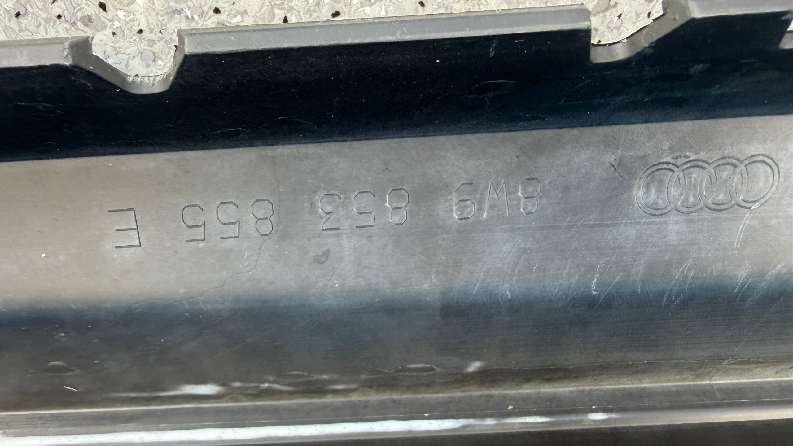 AUDI A4 B9 ALLROAD left threshold cap threshold moulding 8W9853855E Z44