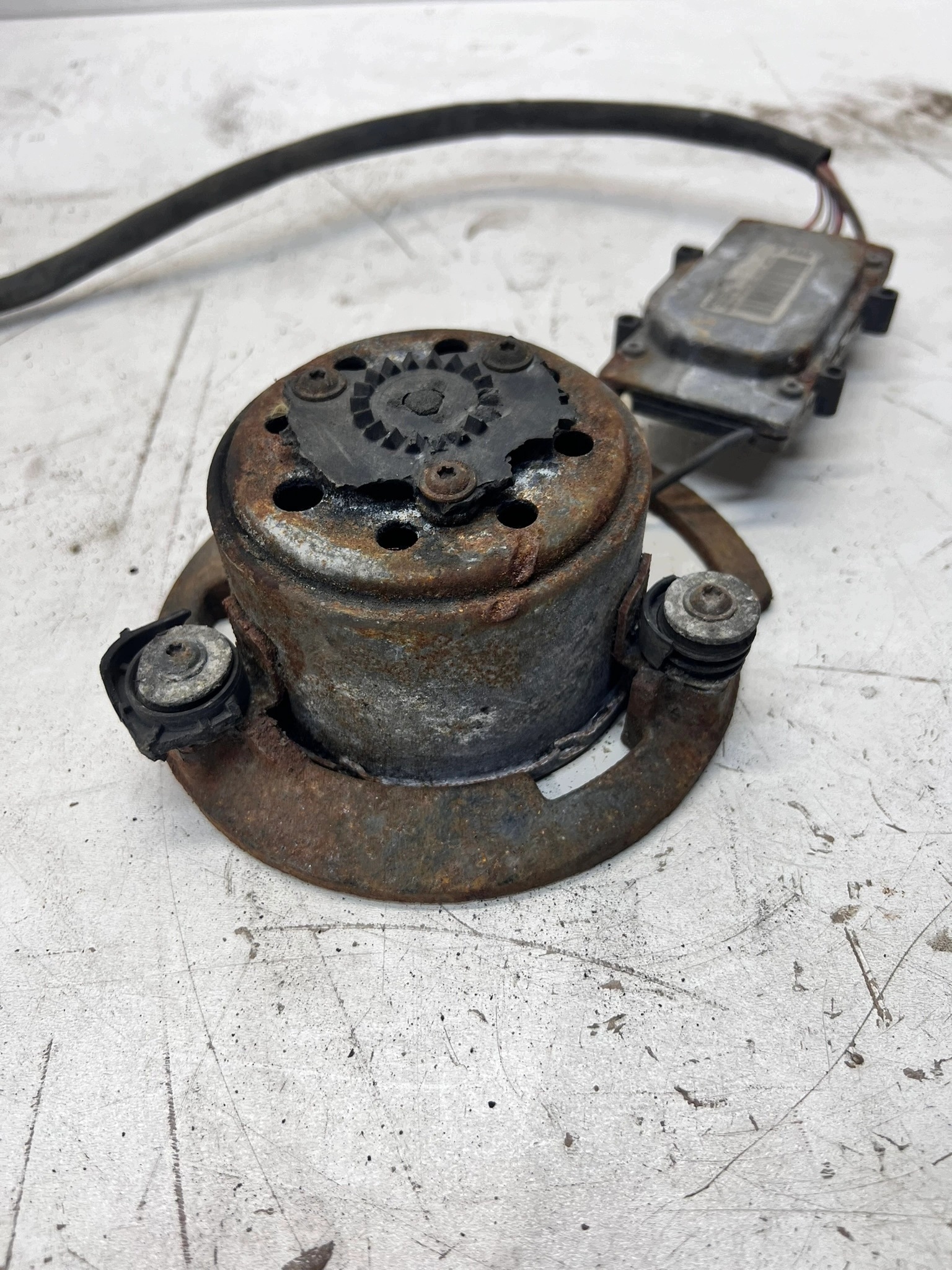 motor lüfter AUDI A6 C6 2.7 3.0 TDI 4F0959455C 4F0910501A