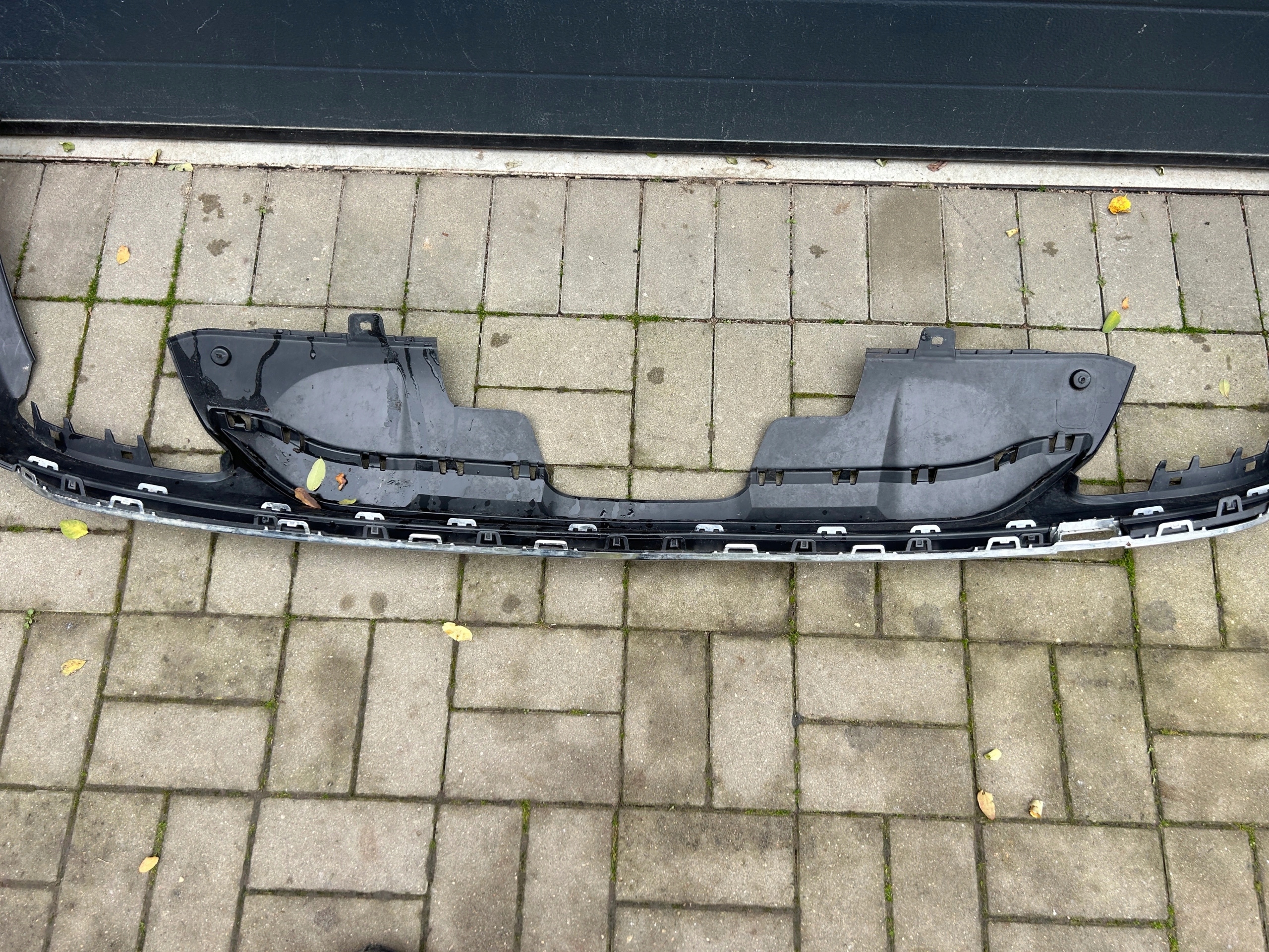 MERCEDES GL HOKEJ SPOILER PARAURTI ACCESSORI A1668859425