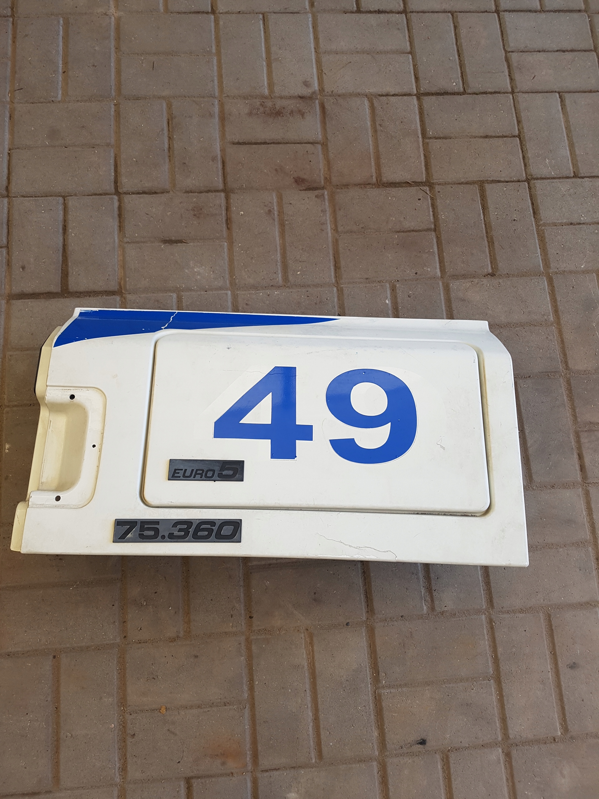 РАСШИРЕНИЕ КАБИНЫ СТУПЕНИ ОТСЕК ДЛЯ ХРАНЕНИЯ DAF 75 85 CF