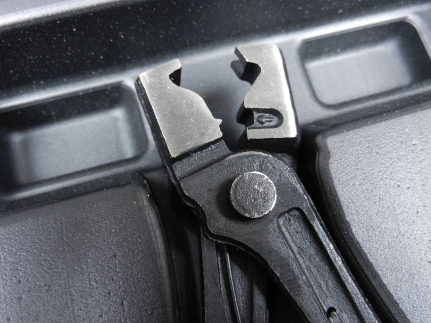 Neo Tools Kleště Na Hadicové Spony, Sada 9 11-228 Ks