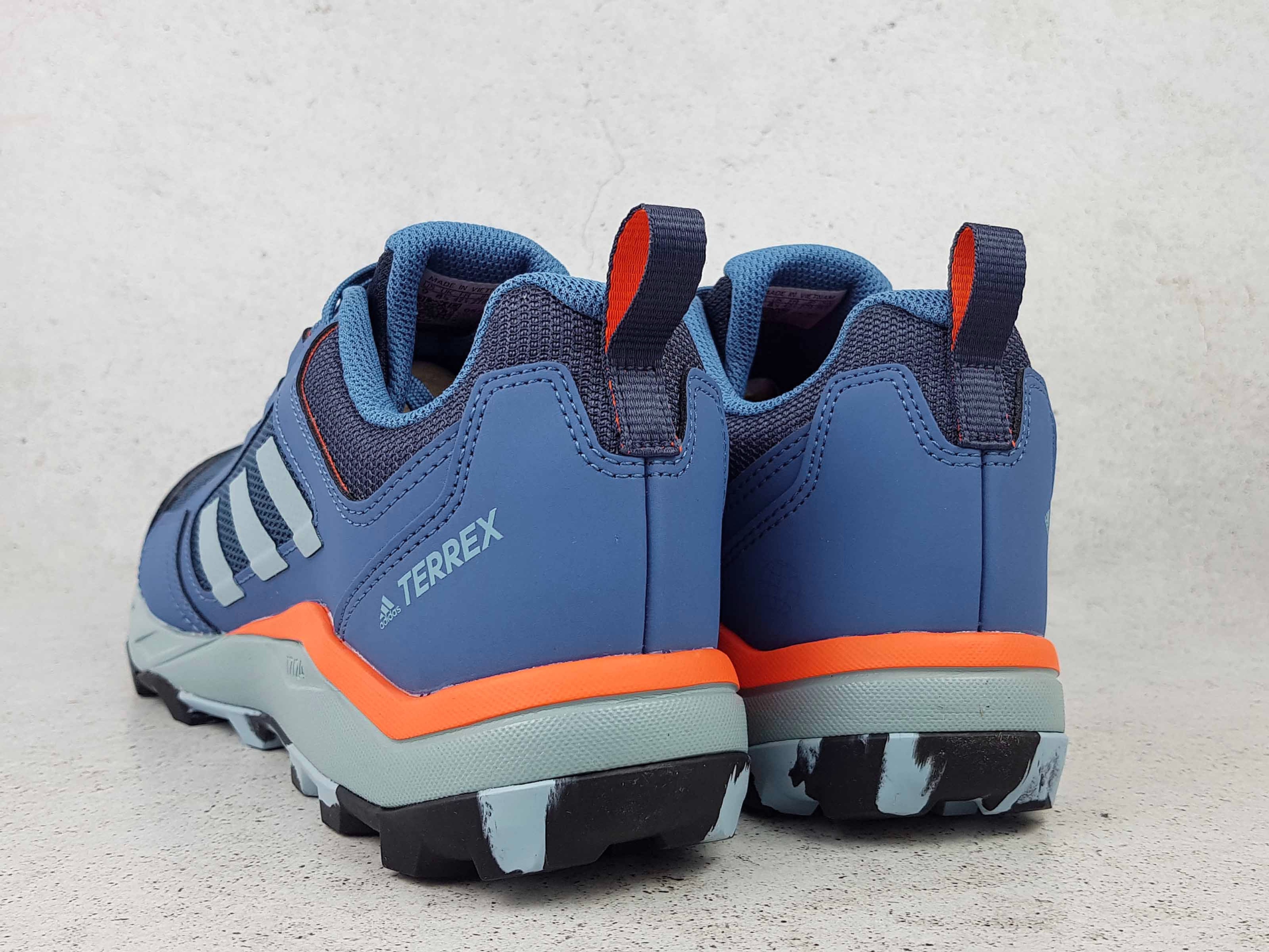 ADIDAS TERREX TRACEROCKER BUTY TREKKINGOWE TRAPERY Materiał wkładki tkanina