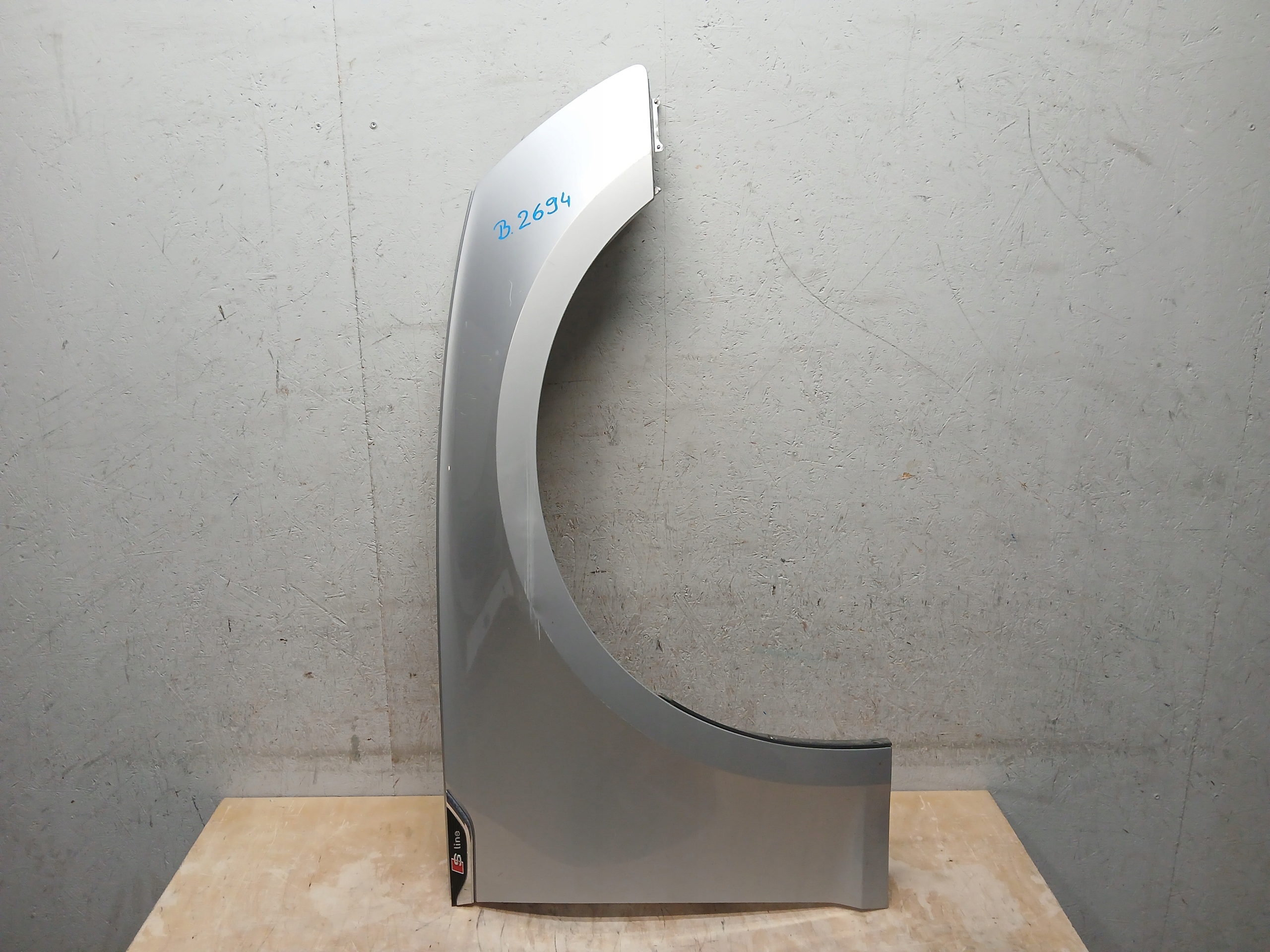 BŁOTNIK PRZÓD PRAWY AUDI A5 8W6 17-