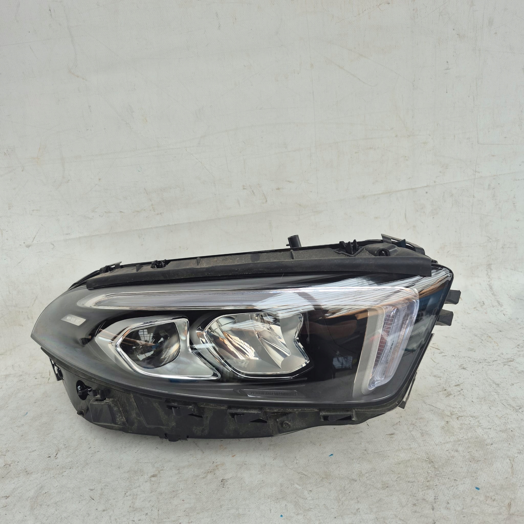 MERCEDES A KLASA W177 18- light right front front FULL LED PERFORMAMCE