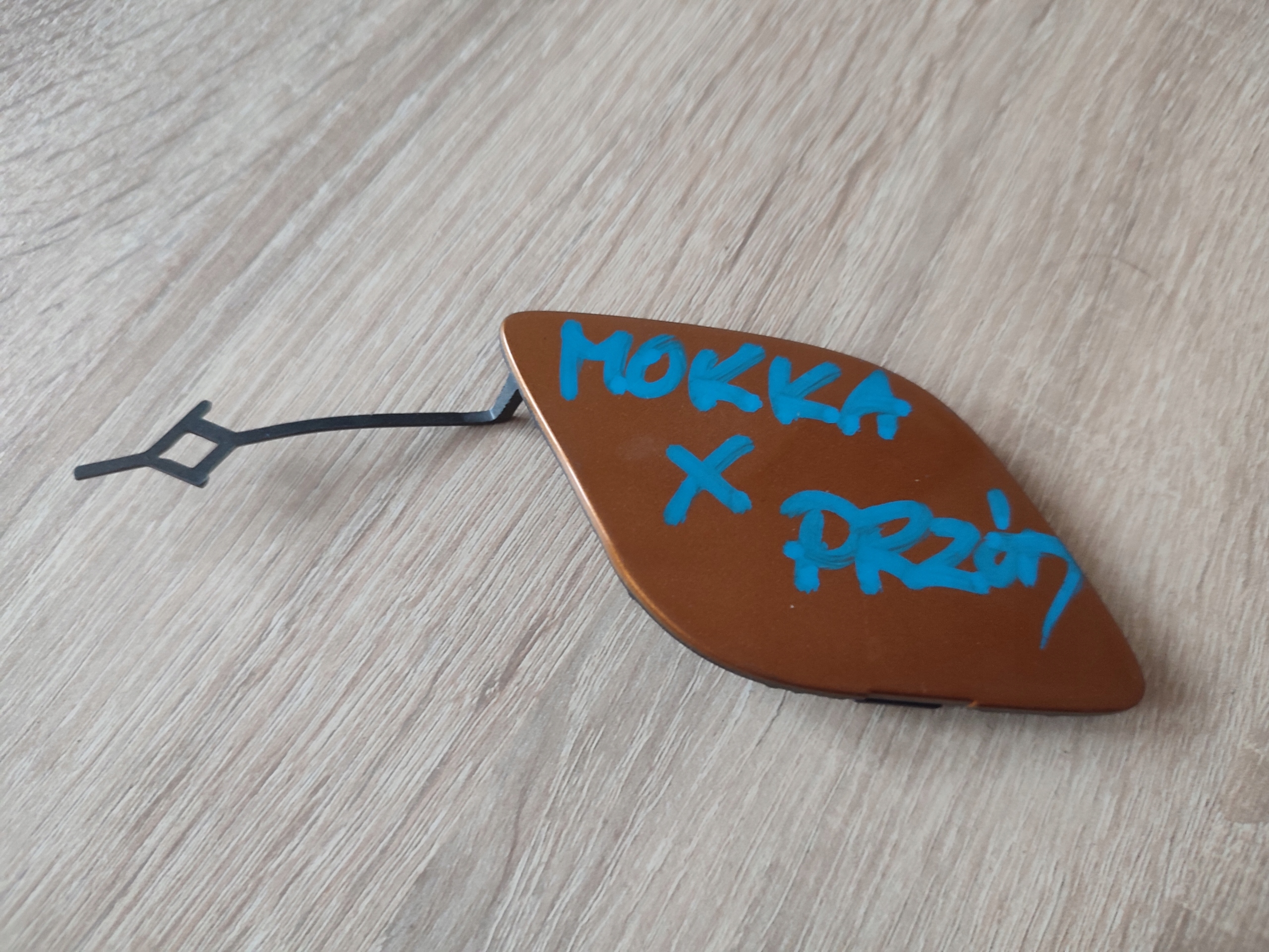 КРЫШКА КРЮКА БАМПЕРА ПЕРЕДНЯЯ OPEL MOKKA X 42353741