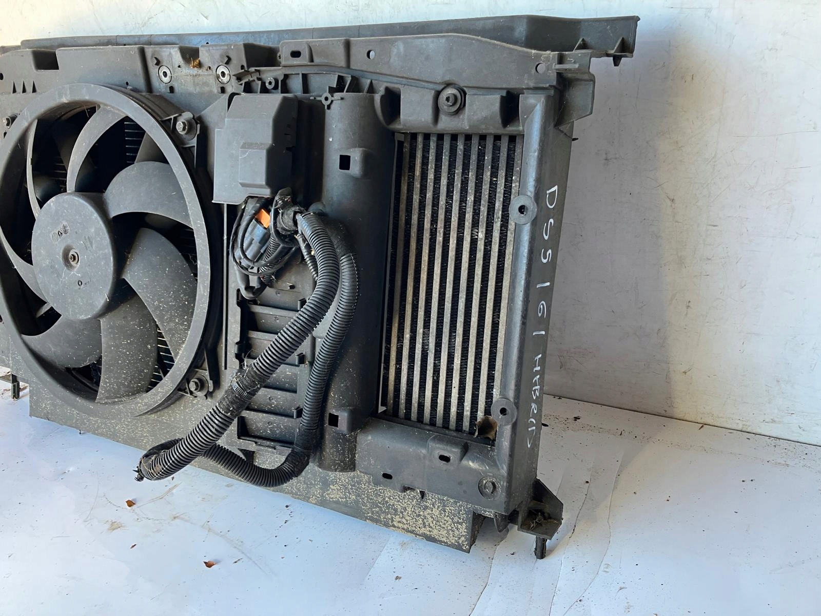 support panel for radiators radiator DS5 2.0 HDI HYBRID4 HYBRYDA