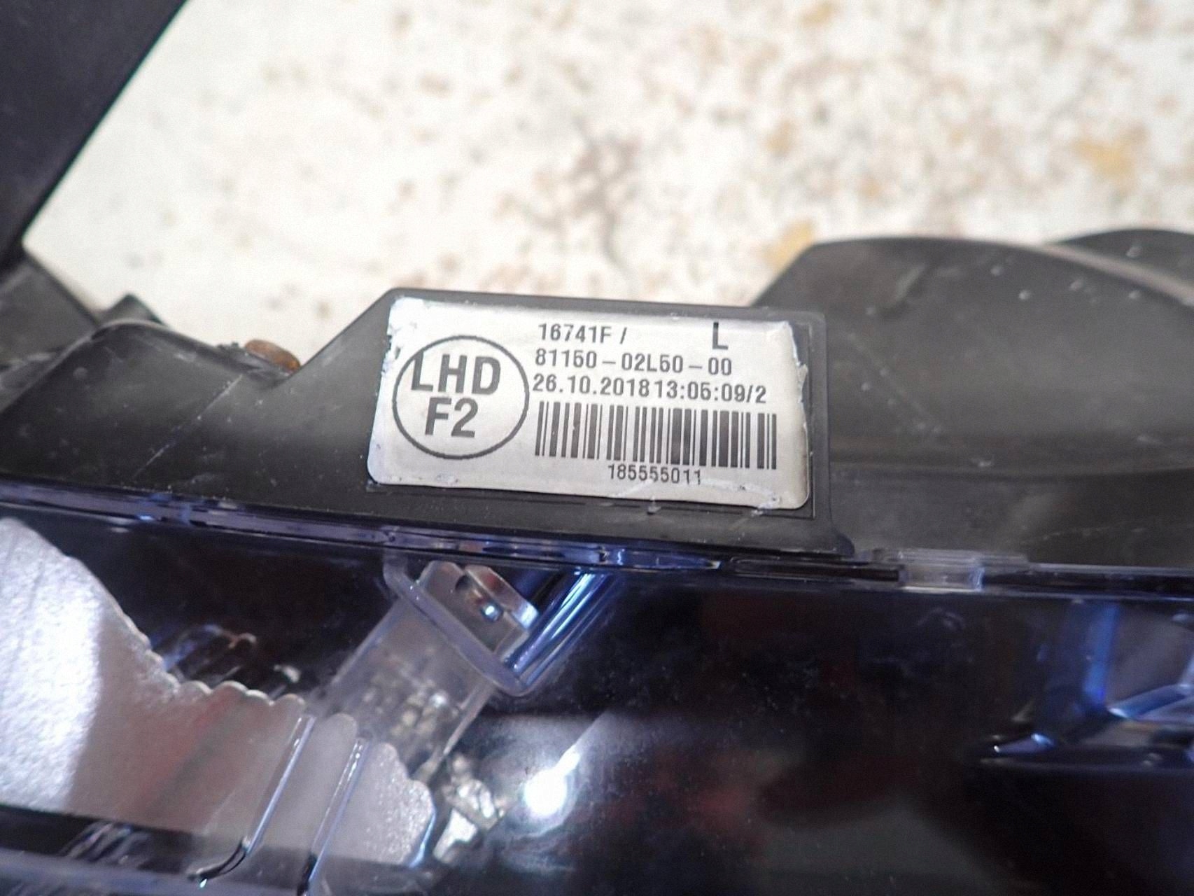 light front front left TOYOTA COROLLA E16 LIFT 2016- 8115002L50