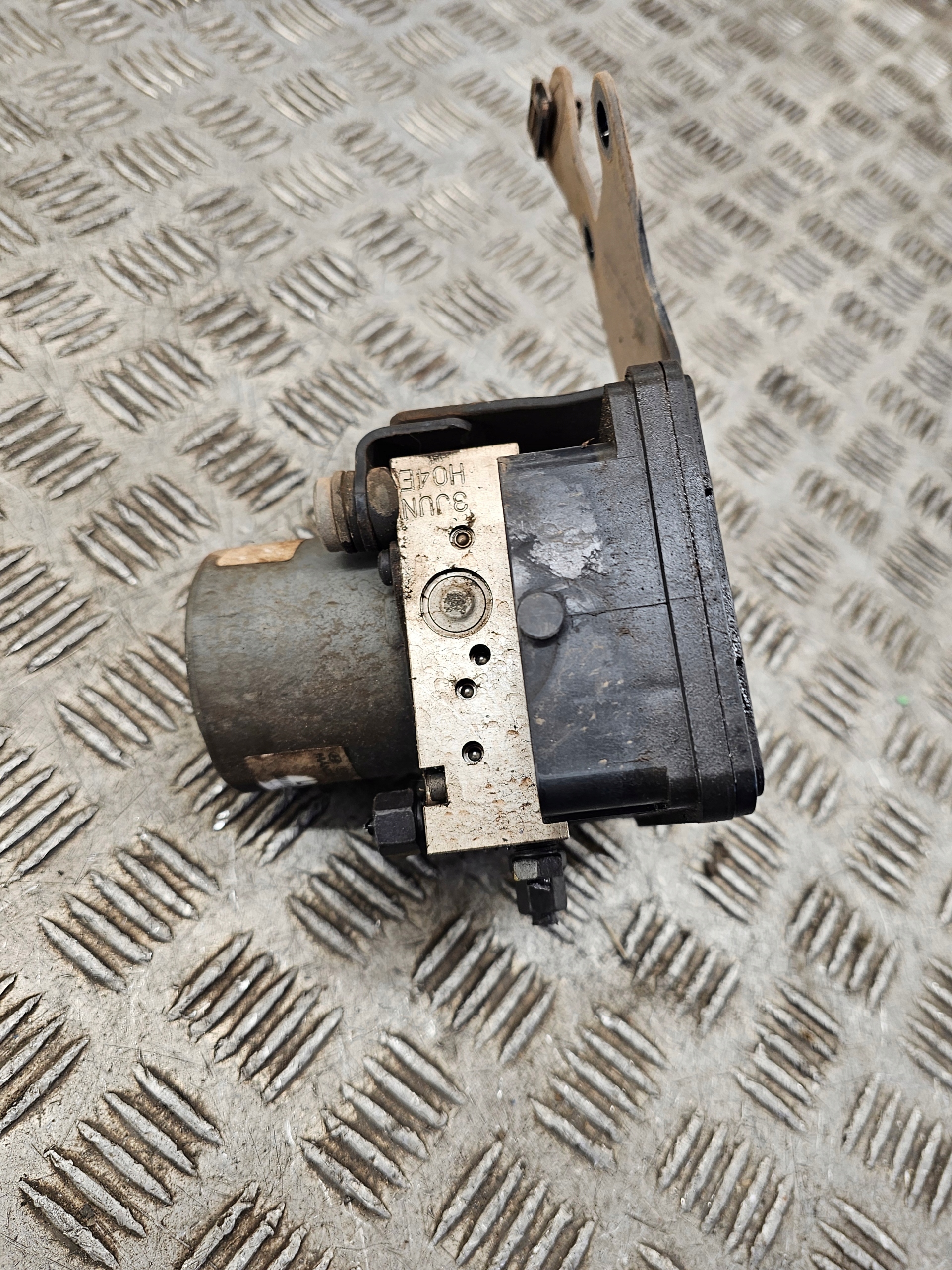 pump control unit ABS 58920-D7911 HYUNDAI TUCSON 3 III 16R