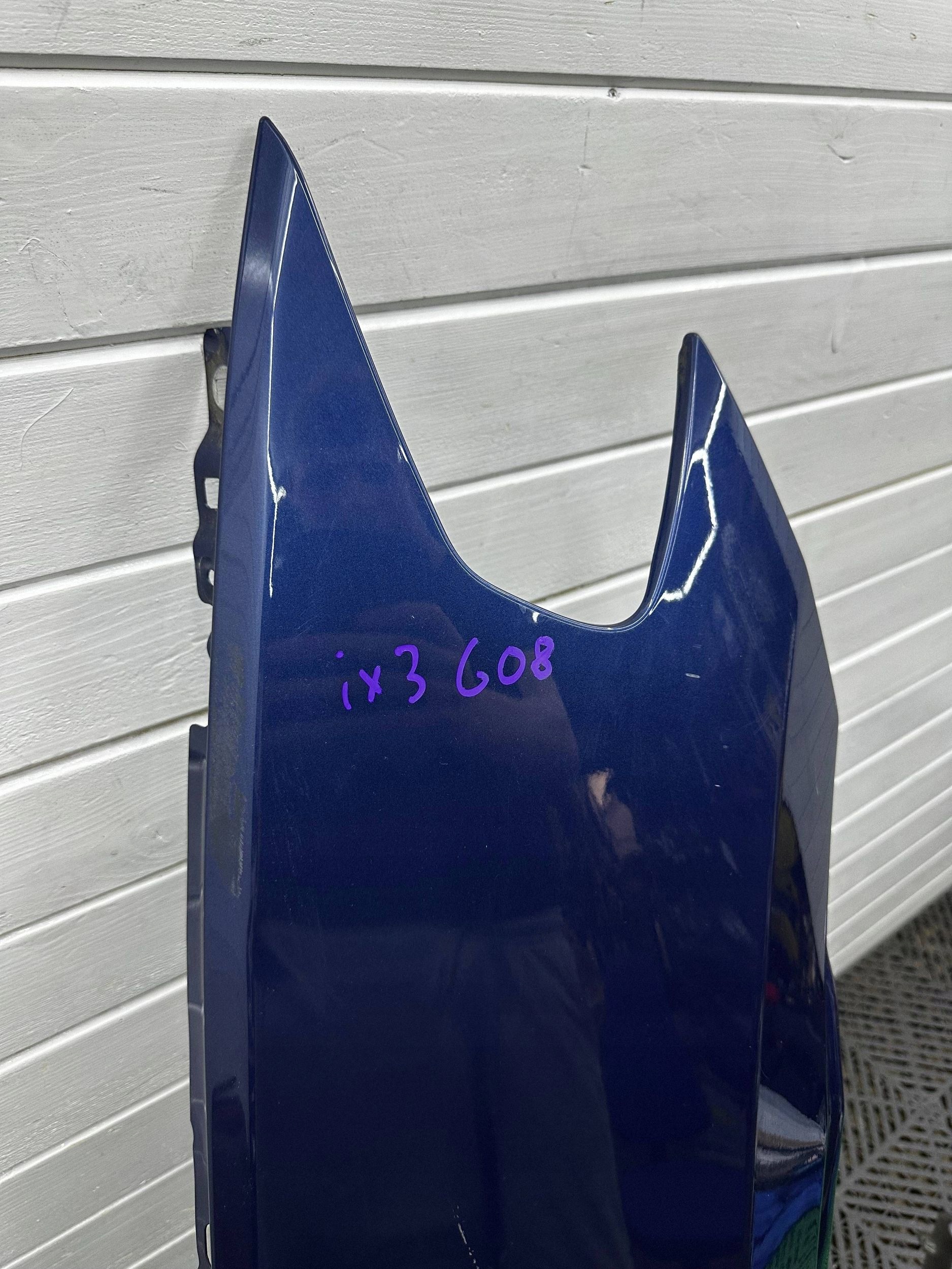 fender front side right BMW iX3 G08