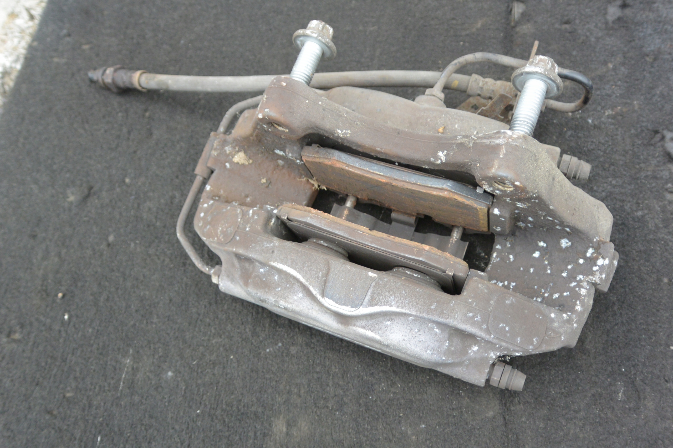 caliper rear part right left MASERATI GHIBLI III QUATTROPORTE VI