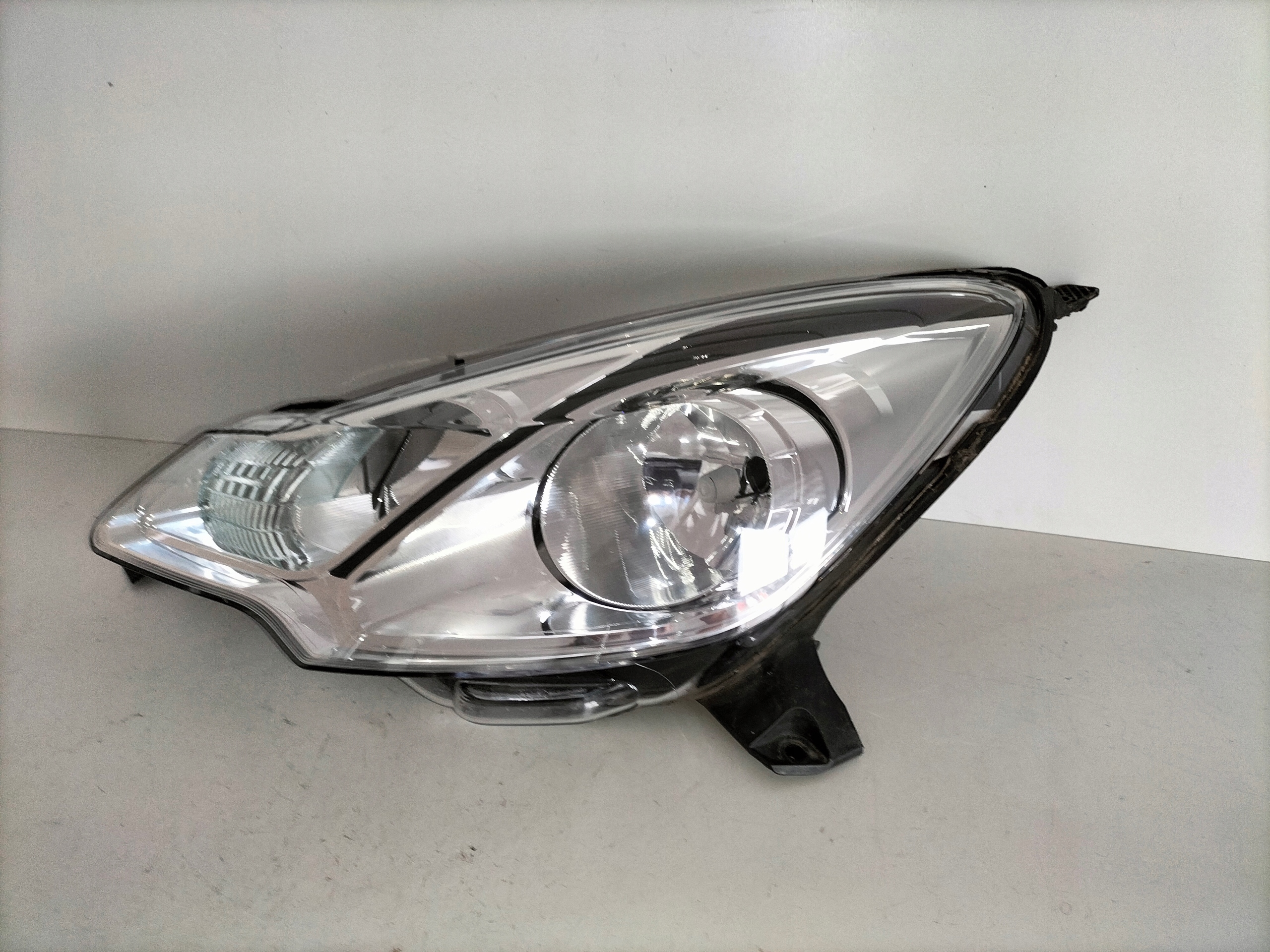light front reflektor left CITROEN C3 II 09-16