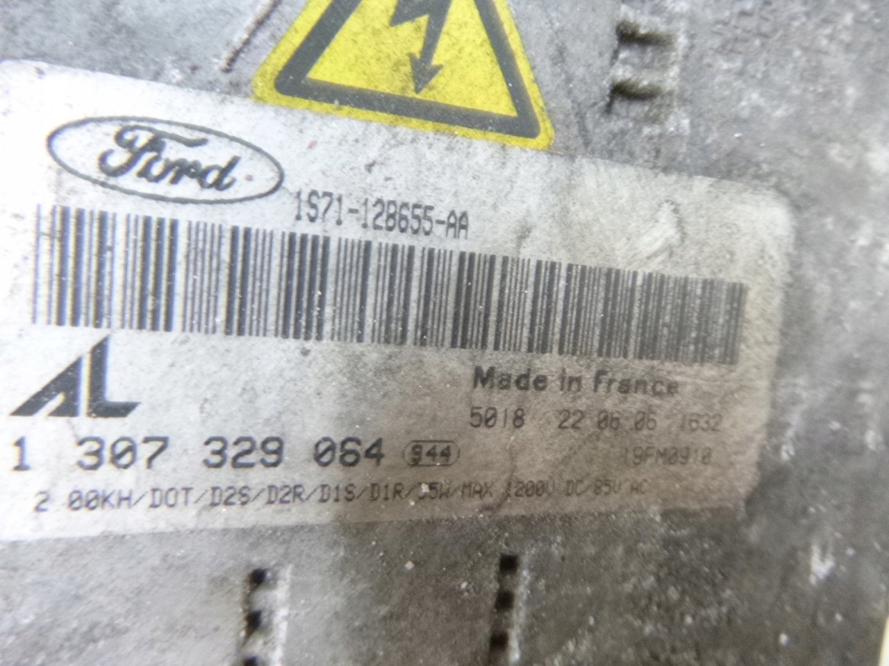 light front left Ford Mondeo III XENON 06r. complete !!