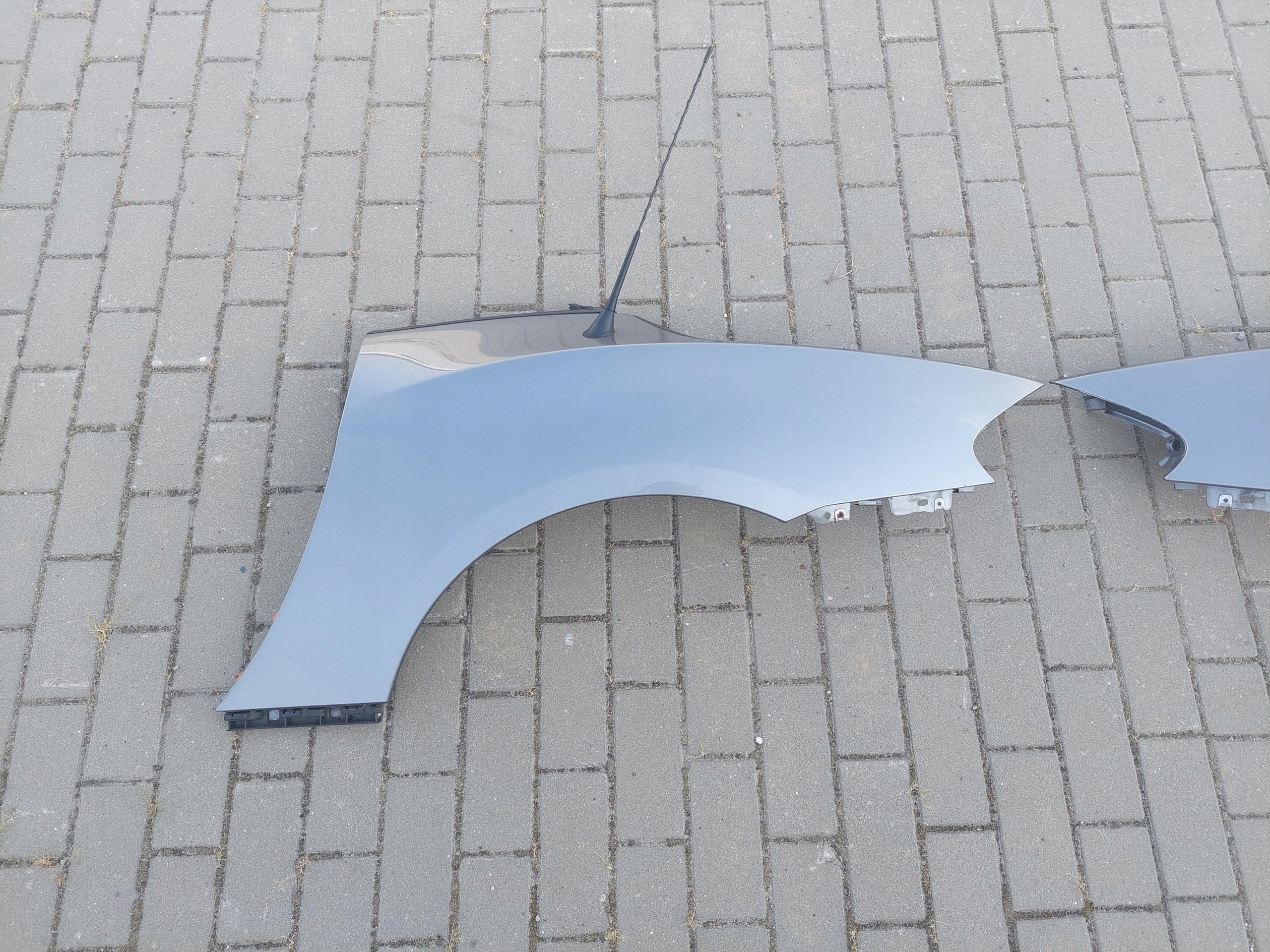 КРЫЛО ЗАД. ЛЕВЫЙ ЗАДНЕЕ СЛЕВА BMW Z4 E89 A52