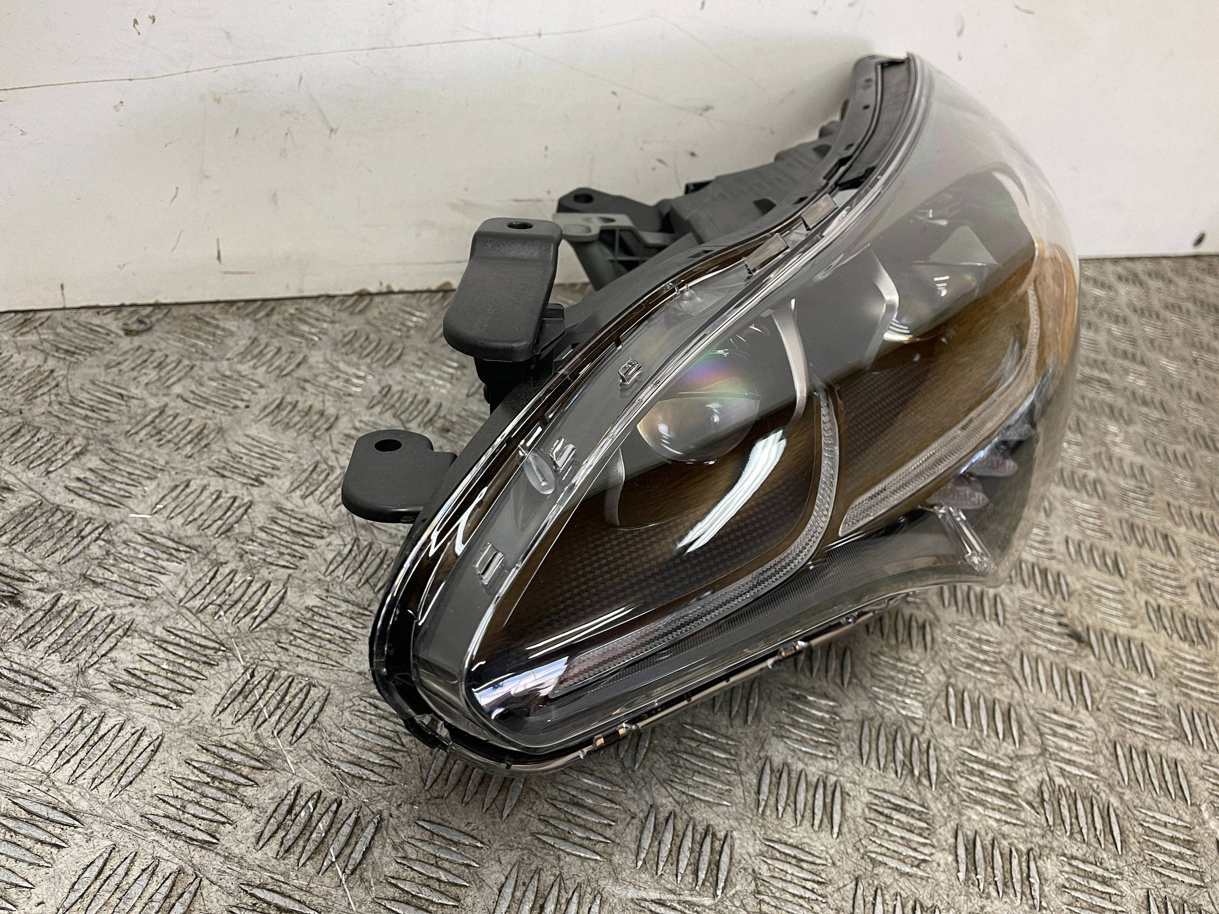 REFLEKTOR light FULL LED left KIA STINGER CK 17- 92101-J5