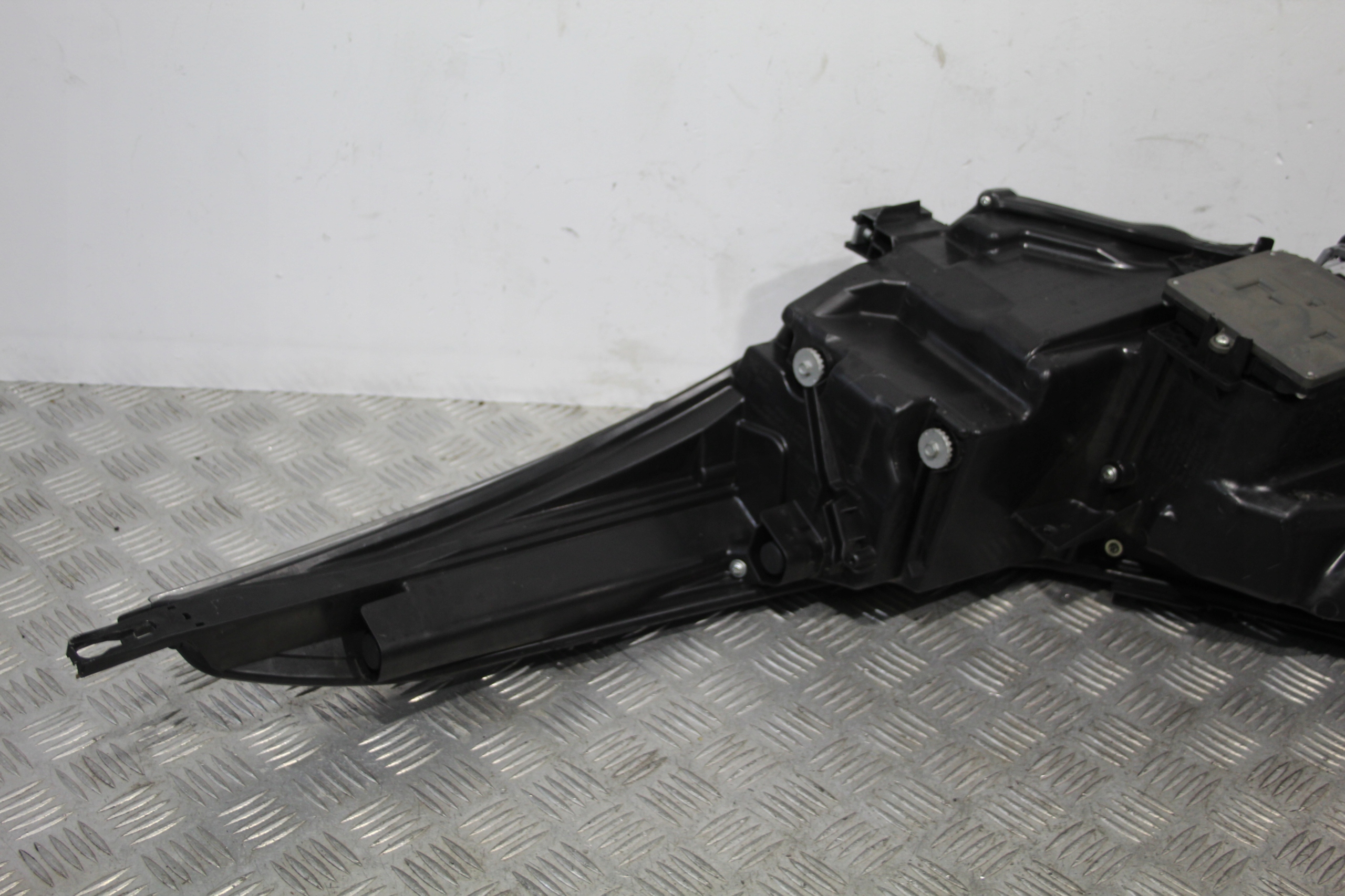 light right front LED TOYOTA CHR C-HR 81110-F4170