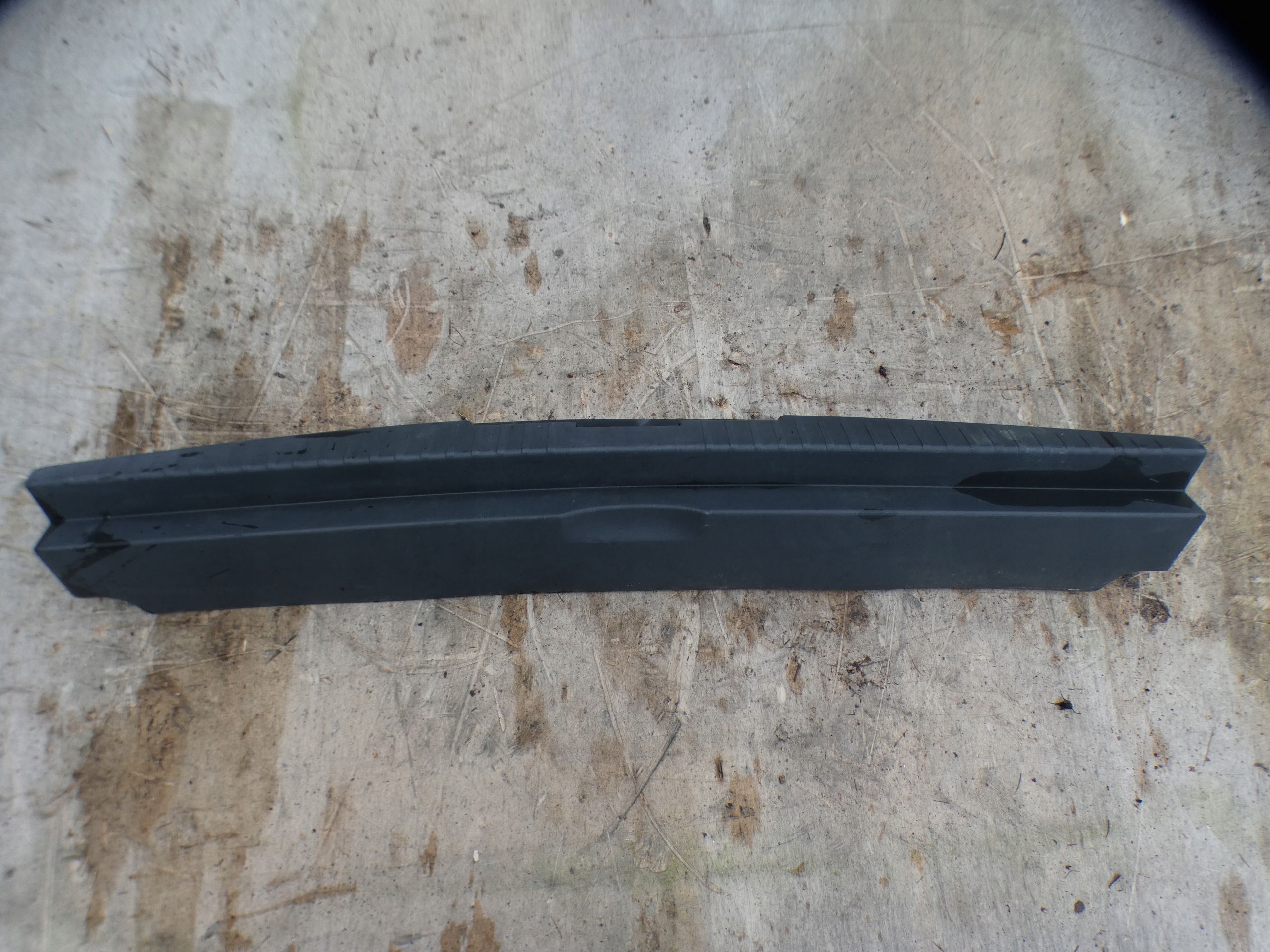 cover spoiler plastic boot RENAULT CAPTUR and 849C89010R